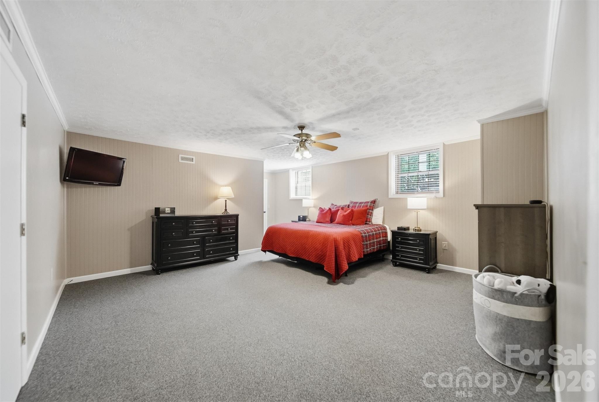 138 Whispering Pines Drive Property Photo 15