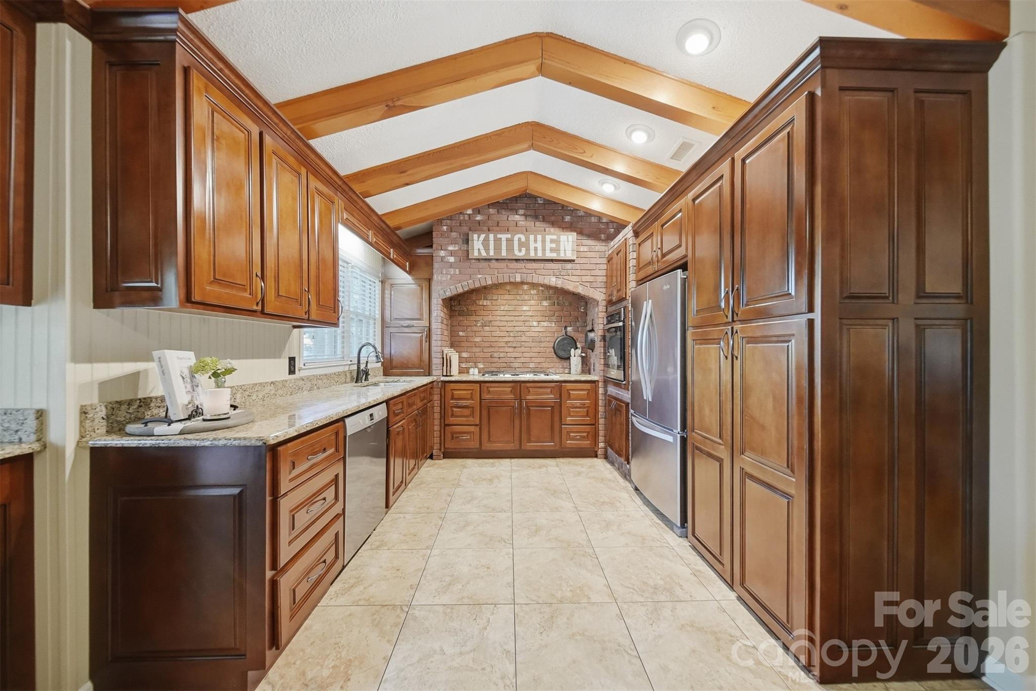 138 Whispering Pines Drive Property Photo 31