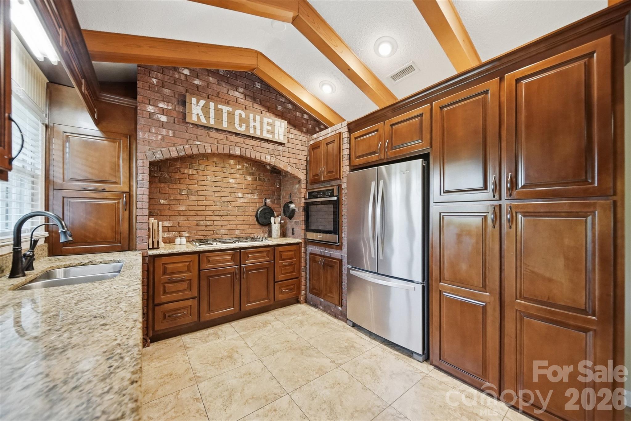 138 Whispering Pines Drive Property Photo 32