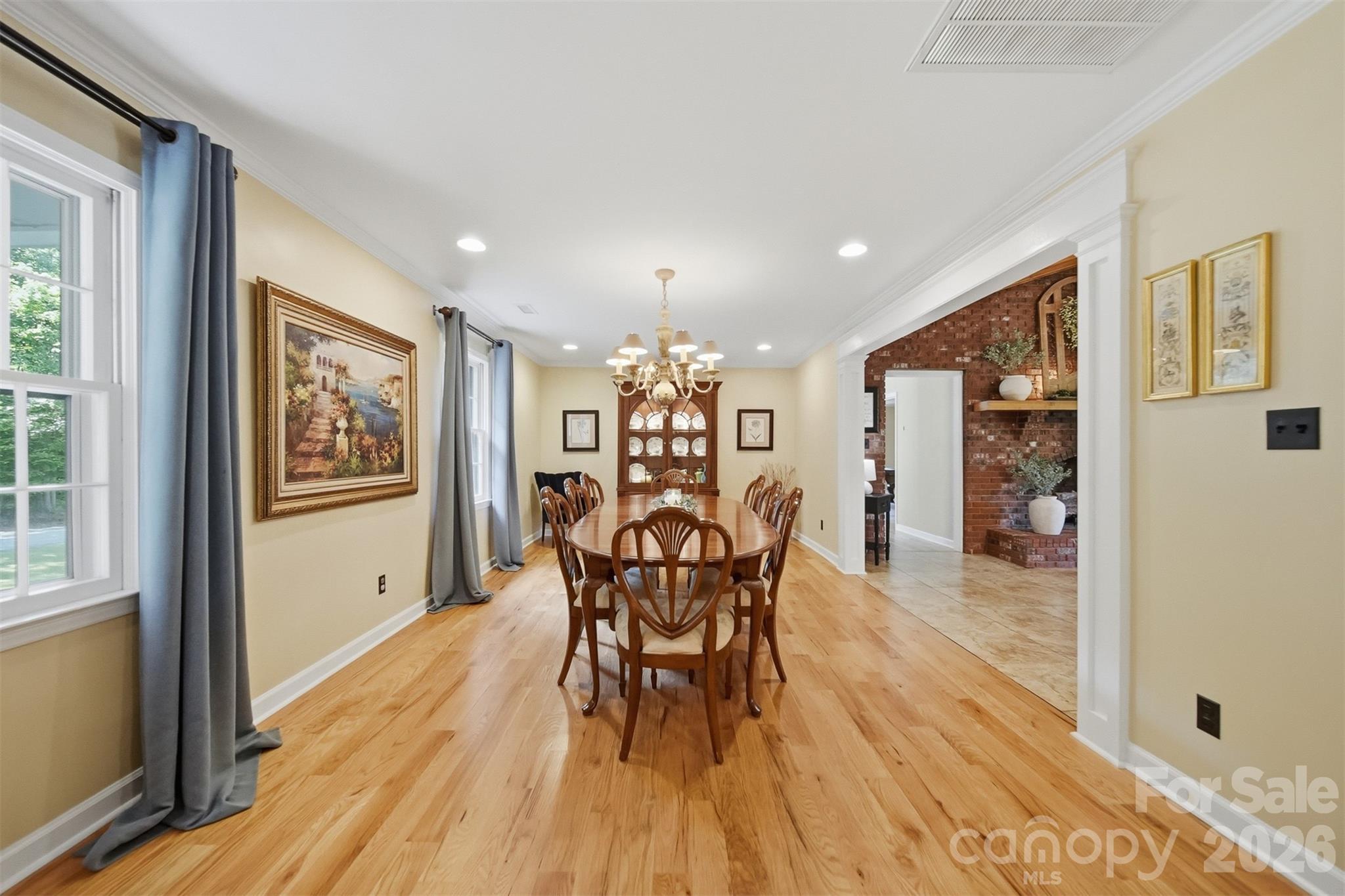 138 Whispering Pines Drive Property Photo 35