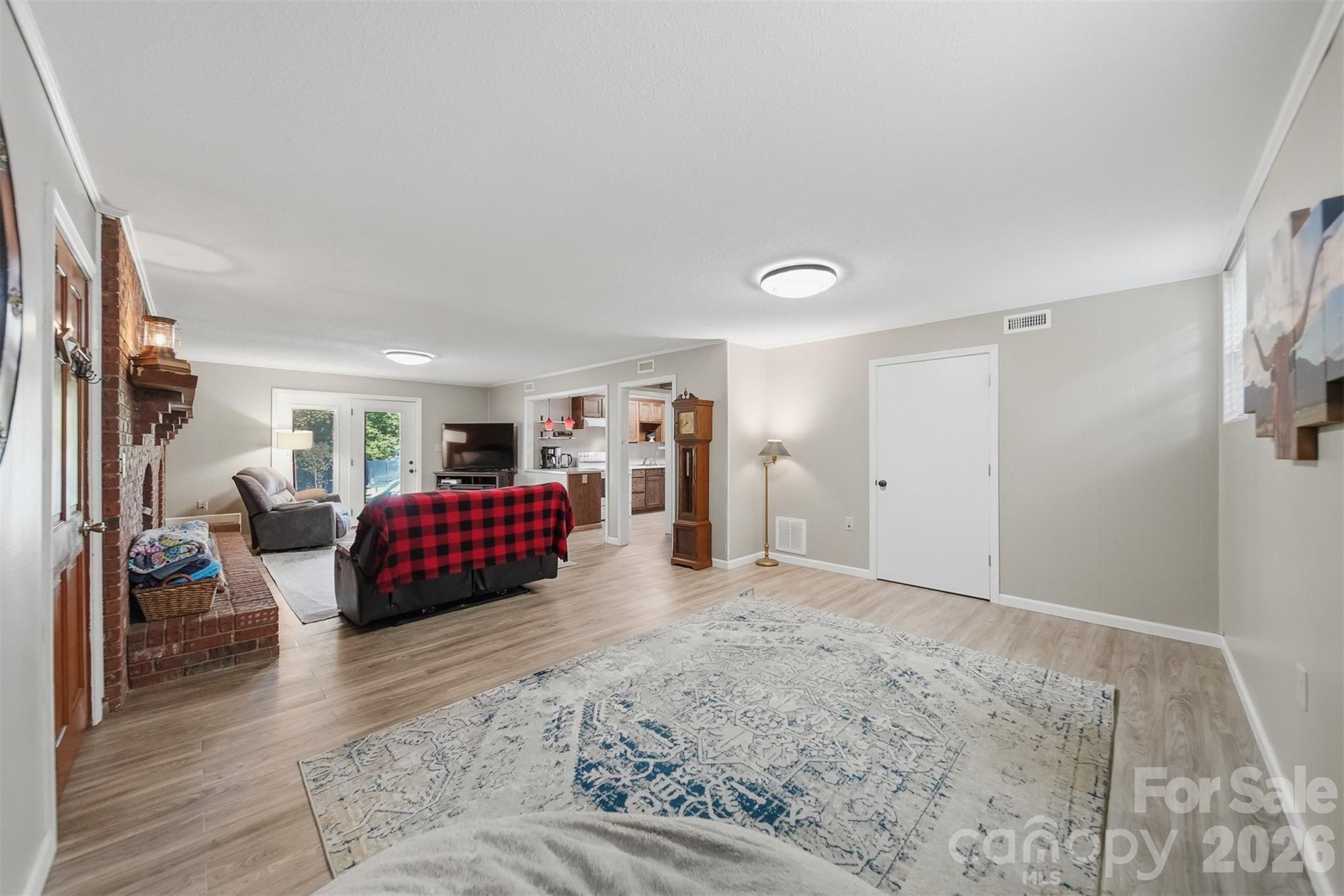 138 Whispering Pines Drive Property Photo 40