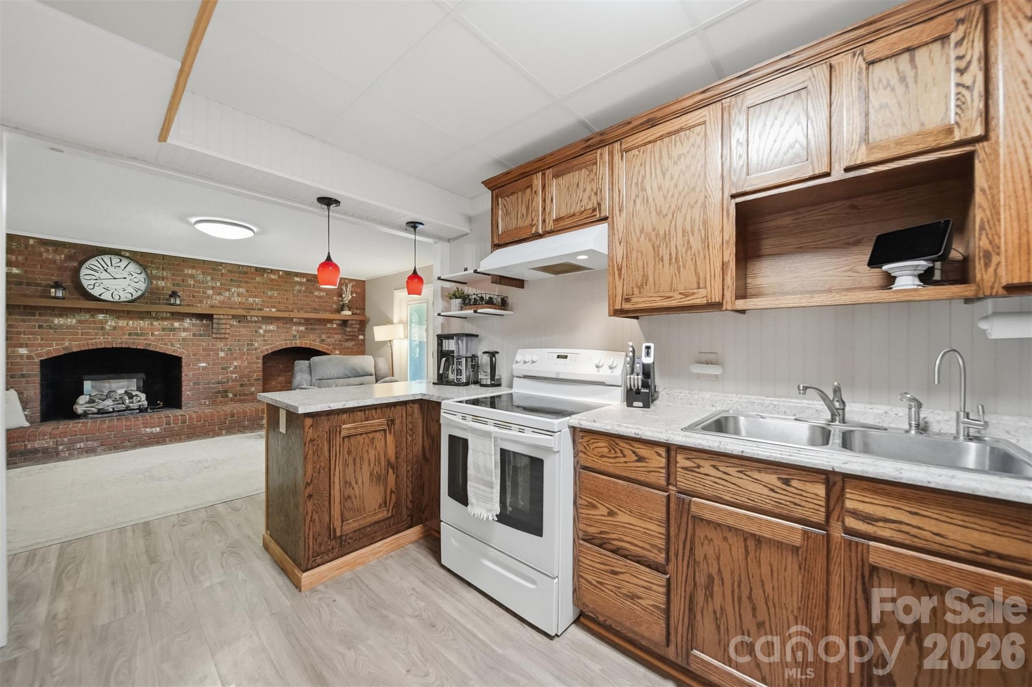 138 Whispering Pines Drive Property Photo 41