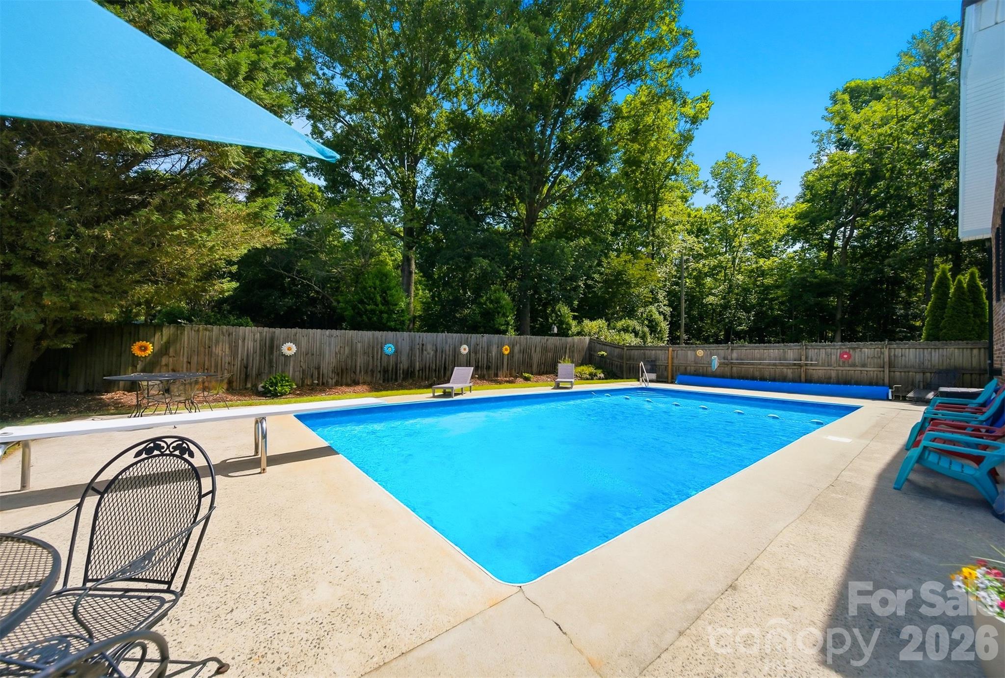 138 Whispering Pines Drive Property Photo 46