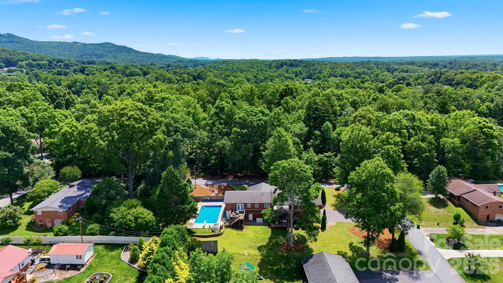 138 Whispering Pines Drive Property Photo 48