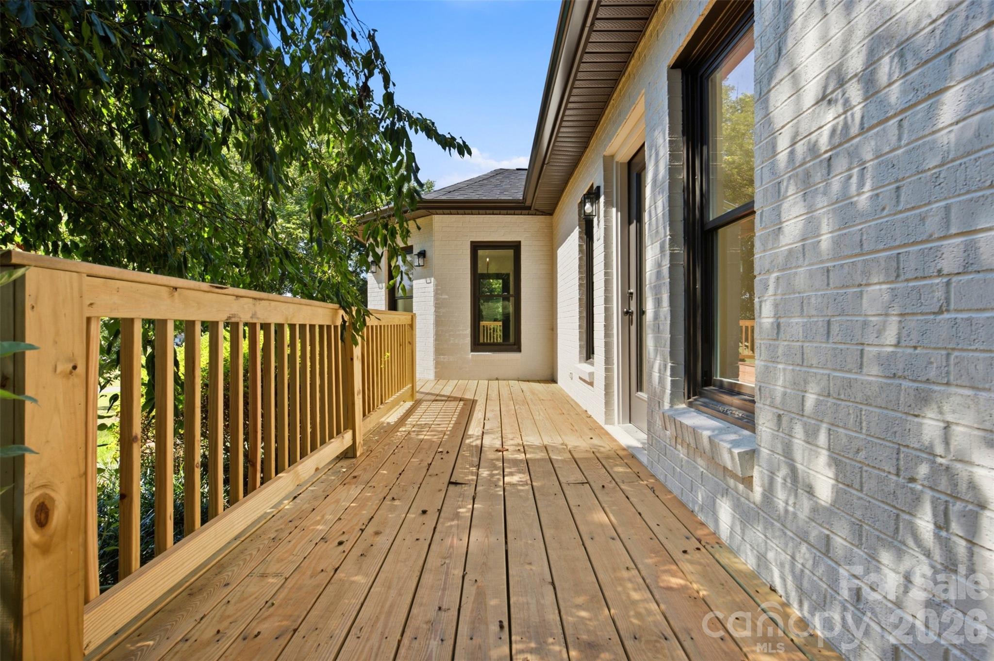 3730 Club House Drive Property Photo 29