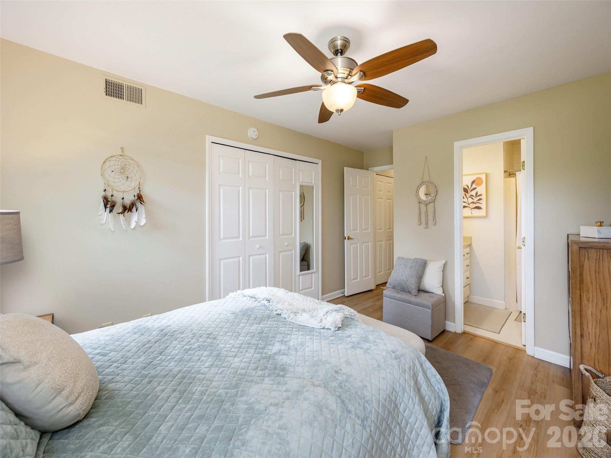 1305 Abbey Circle Property Photo 14