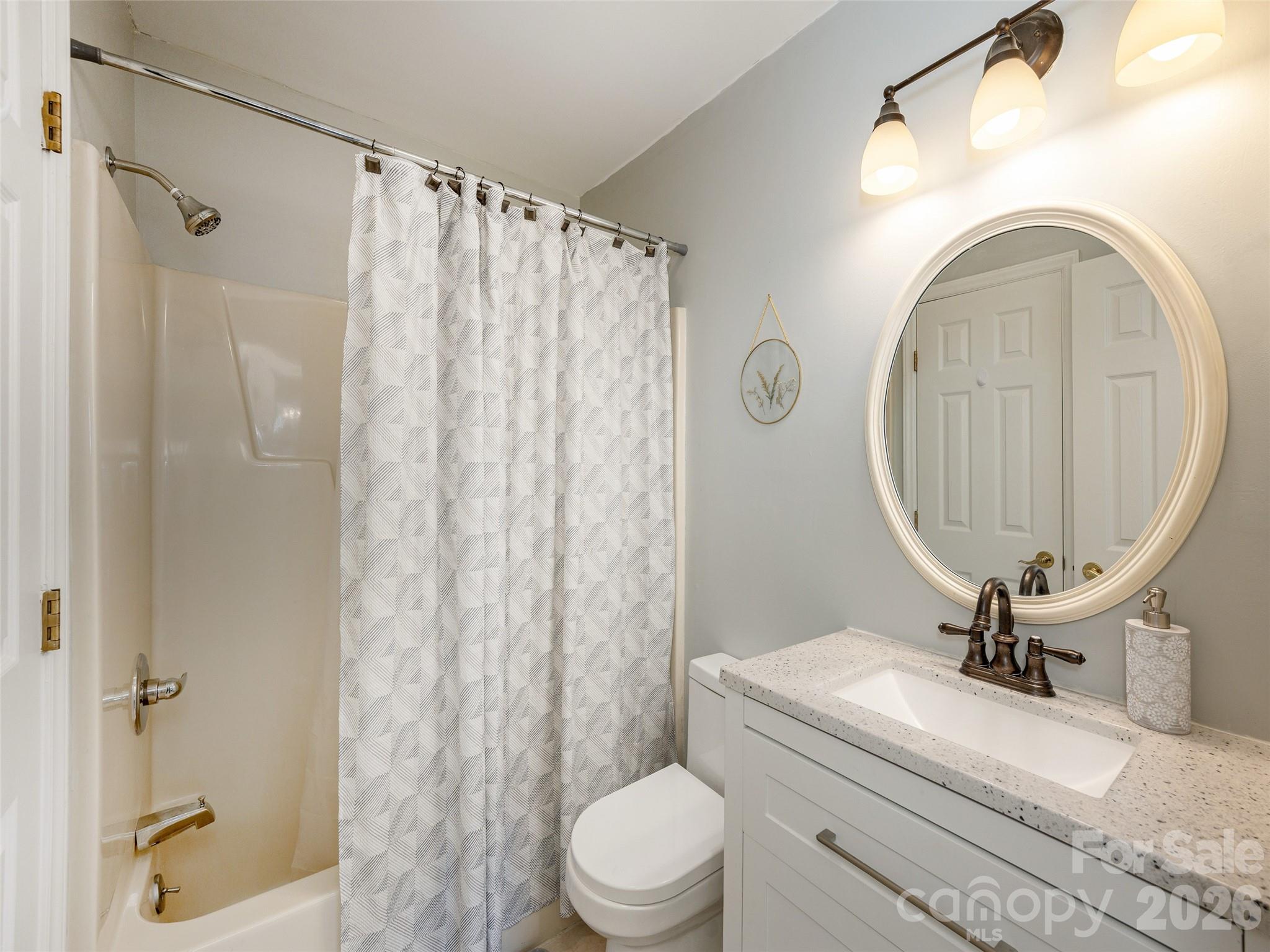 1305 Abbey Circle Property Photo 17