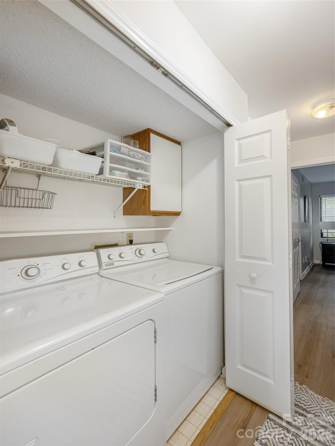 1305 Abbey Circle Property Photo 18
