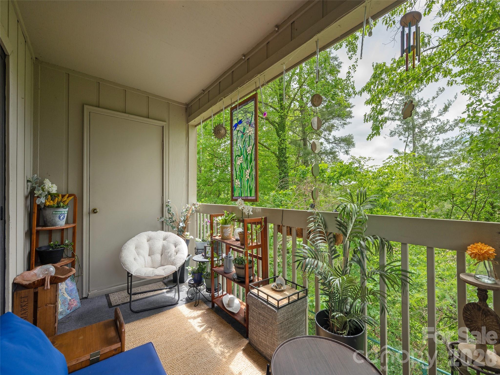 1305 Abbey Circle Property Photo 20