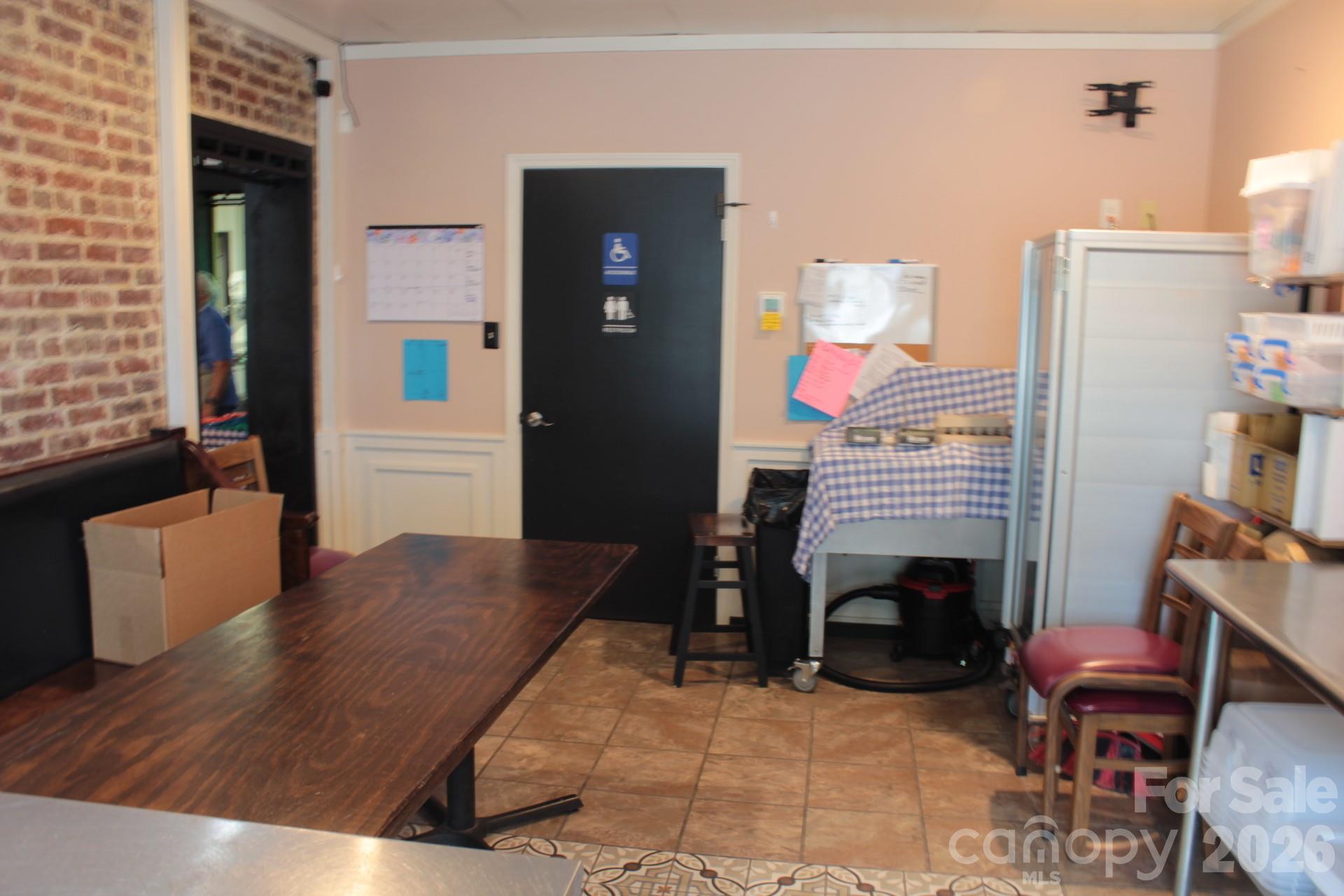 3 And 5 E Liberty Street Property Photo 11