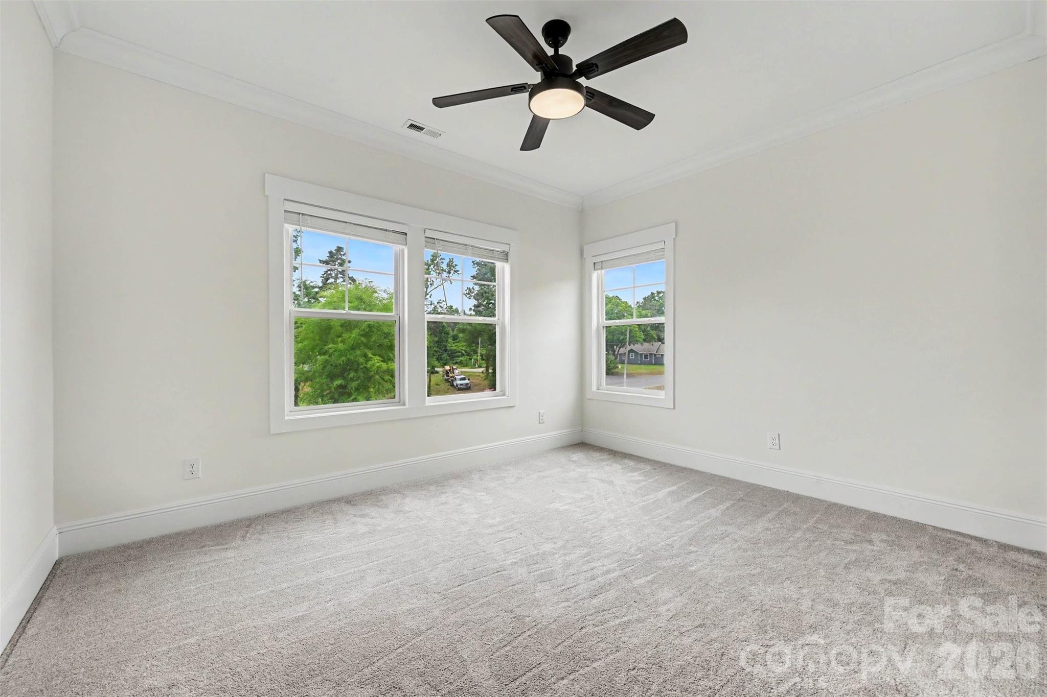 31 Ridgecrest Avenue Property Photo 25