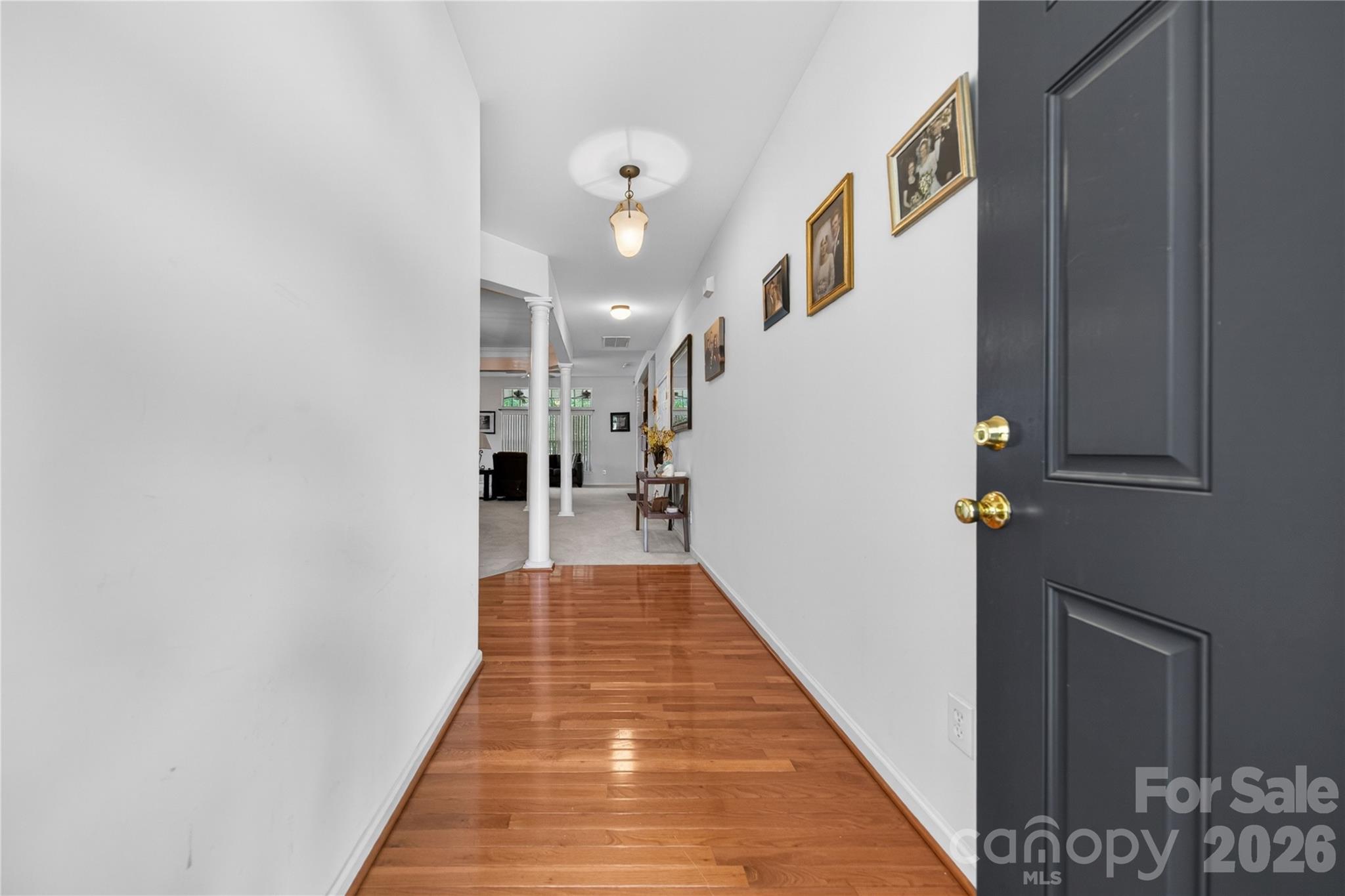 533 Fair Oaks Drive Property Photo 2