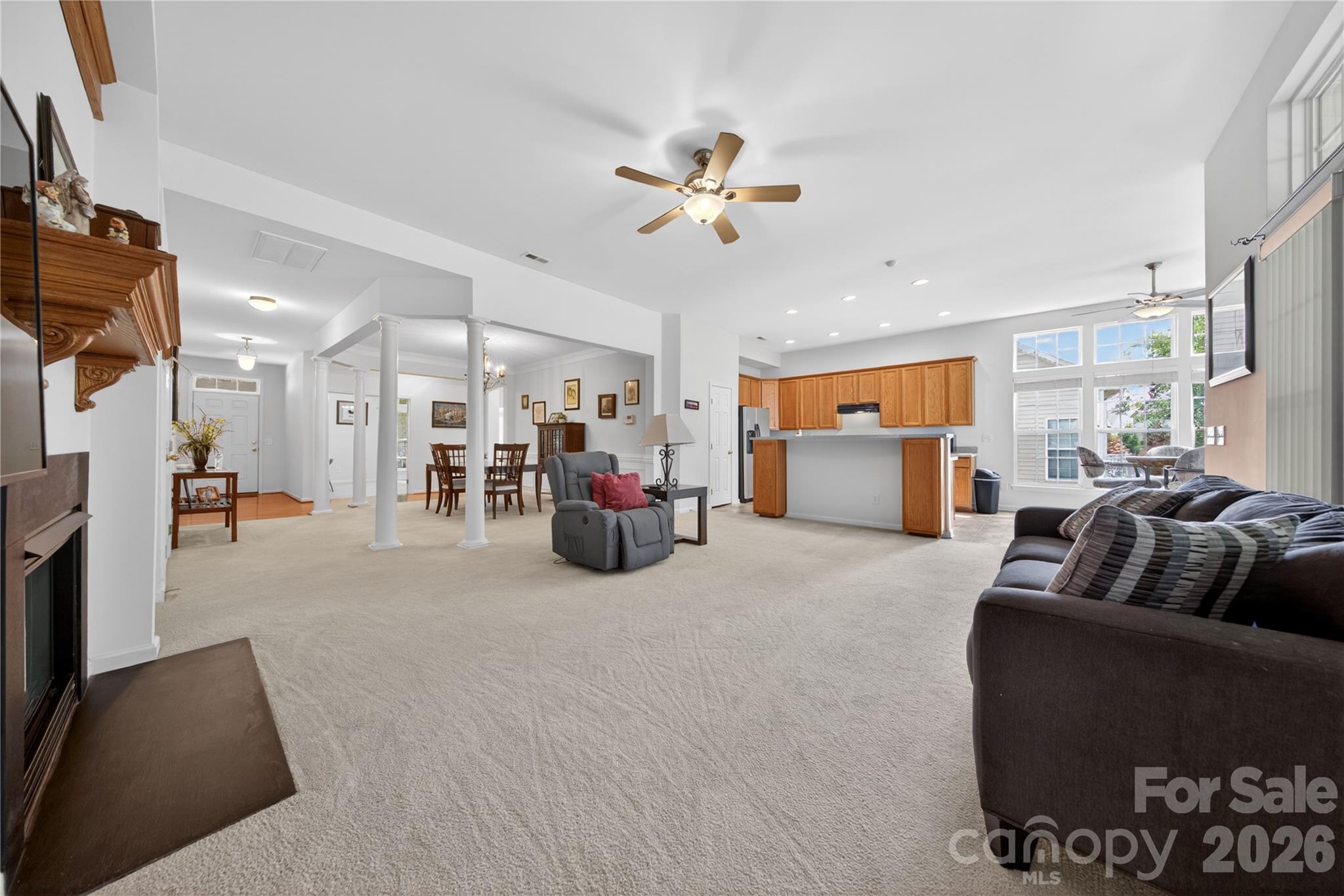 533 Fair Oaks Drive Property Photo 8