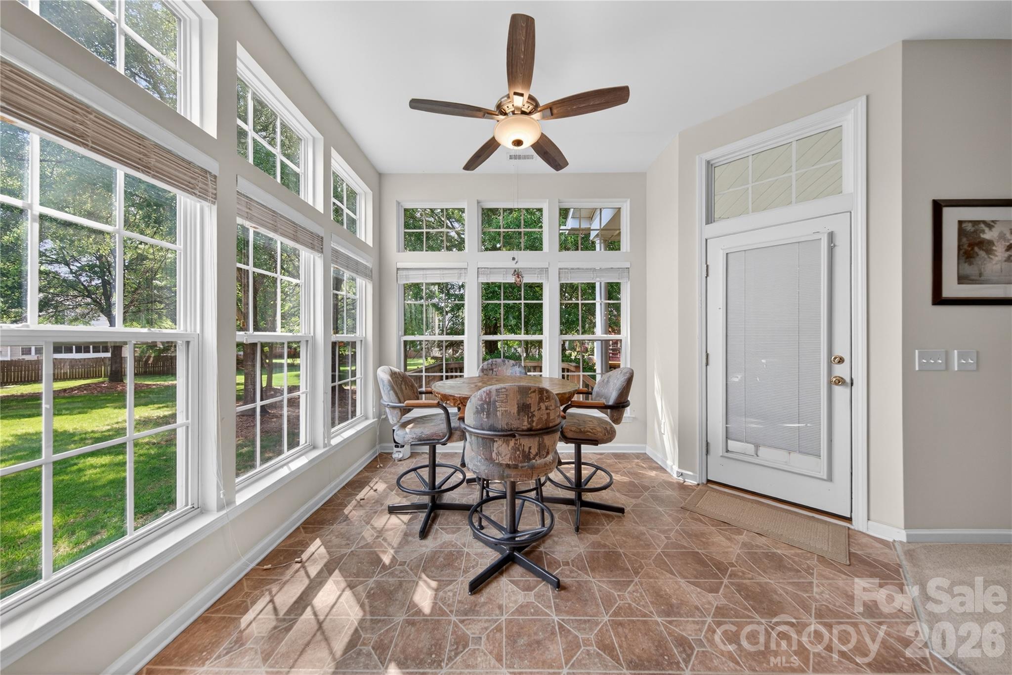 533 Fair Oaks Drive Property Photo 14
