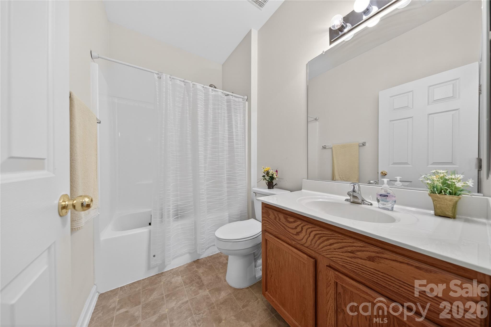 533 Fair Oaks Drive Property Photo 25
