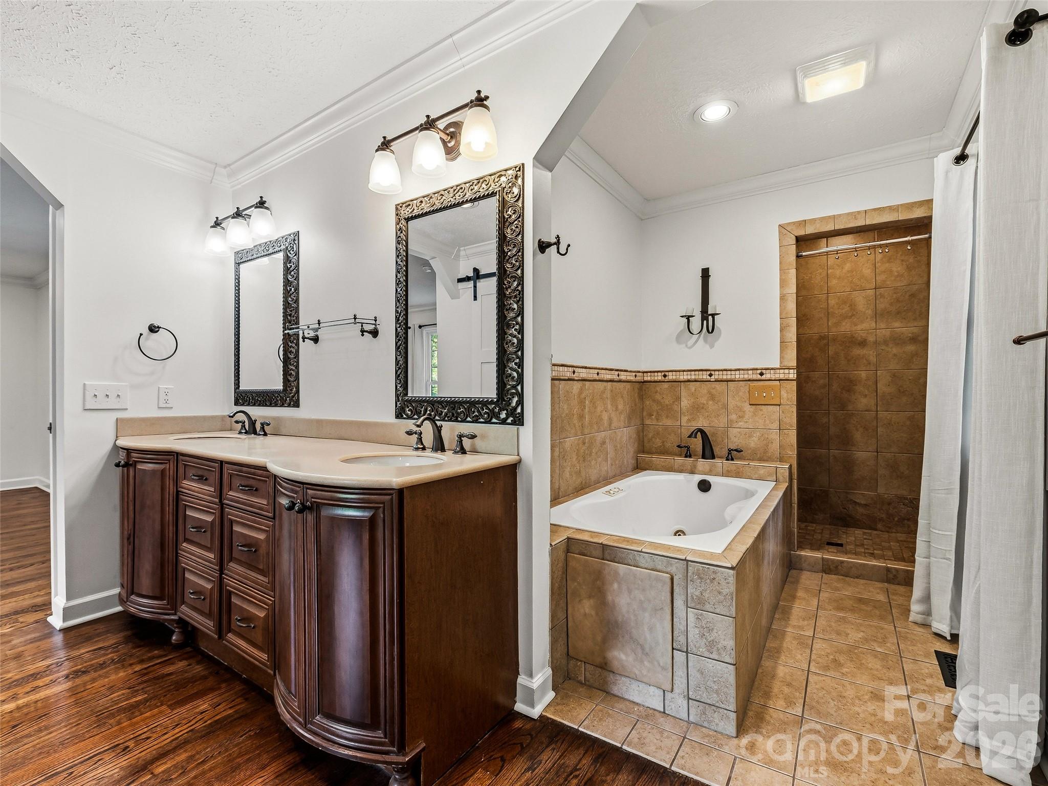 2388 Hebron Road Property Photo 13