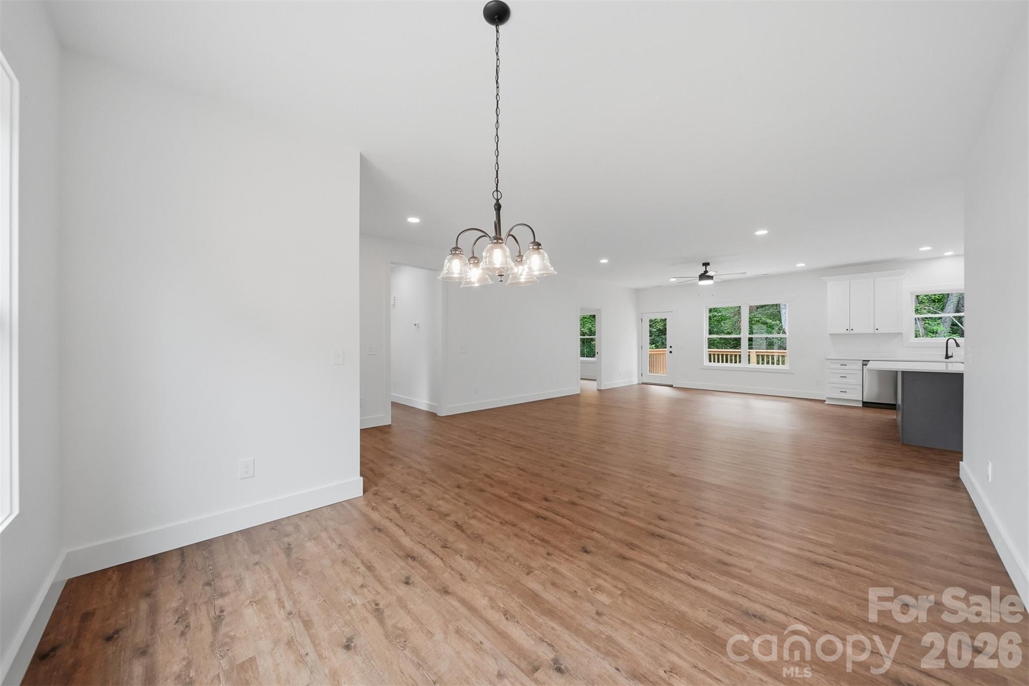 414 Scarlett Oak Court Property Photo 10