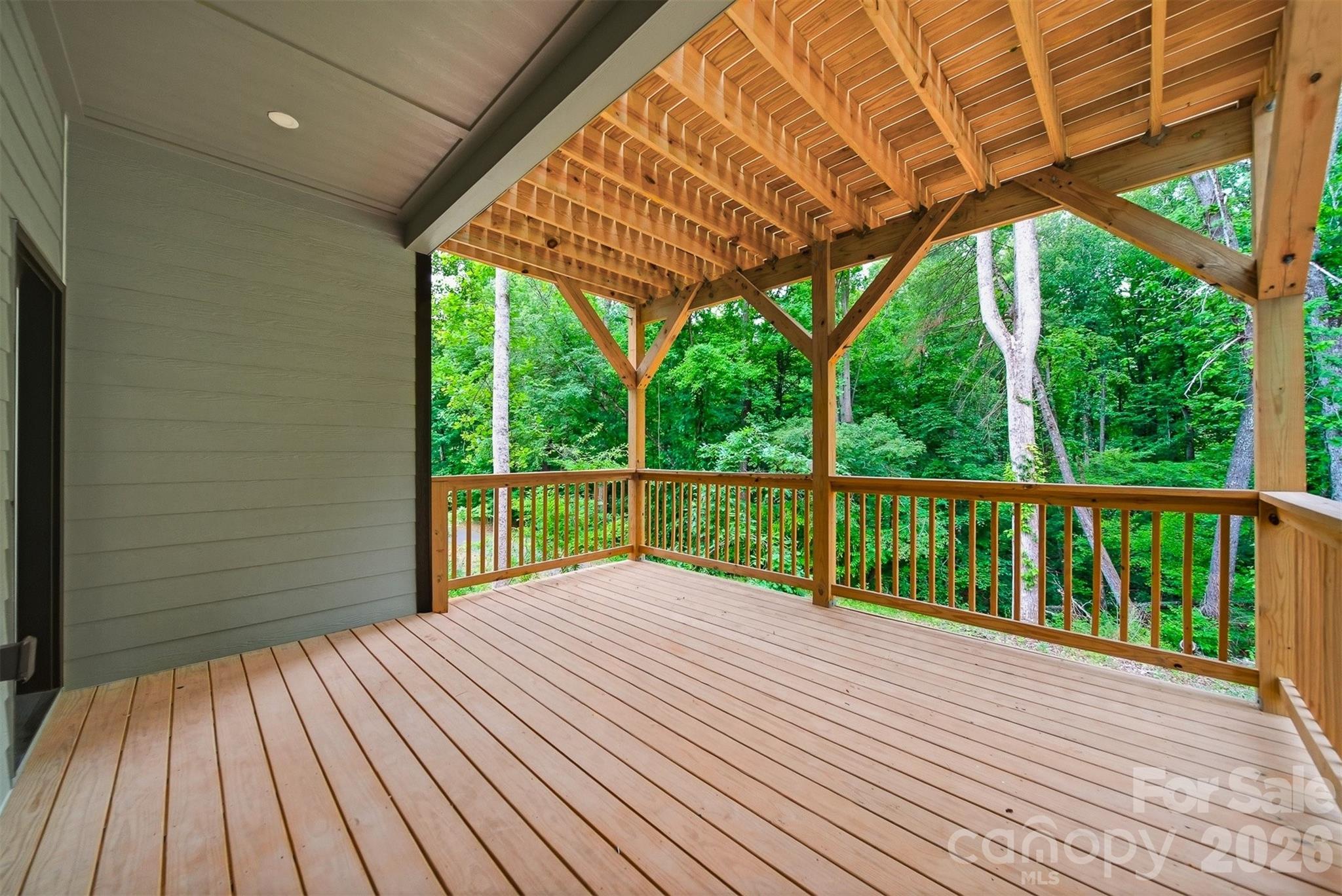 414 Scarlett Oak Court Property Photo 18