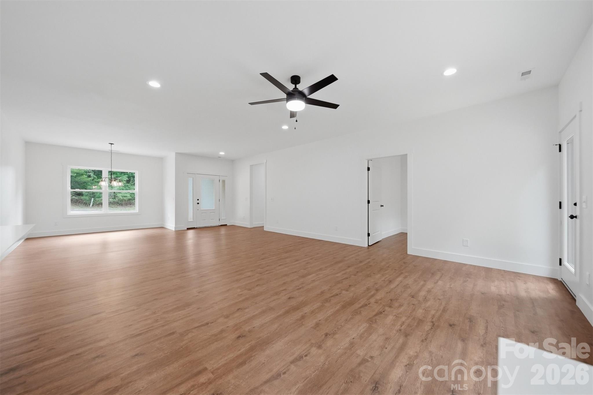 414 Scarlett Oak Court Property Photo 18