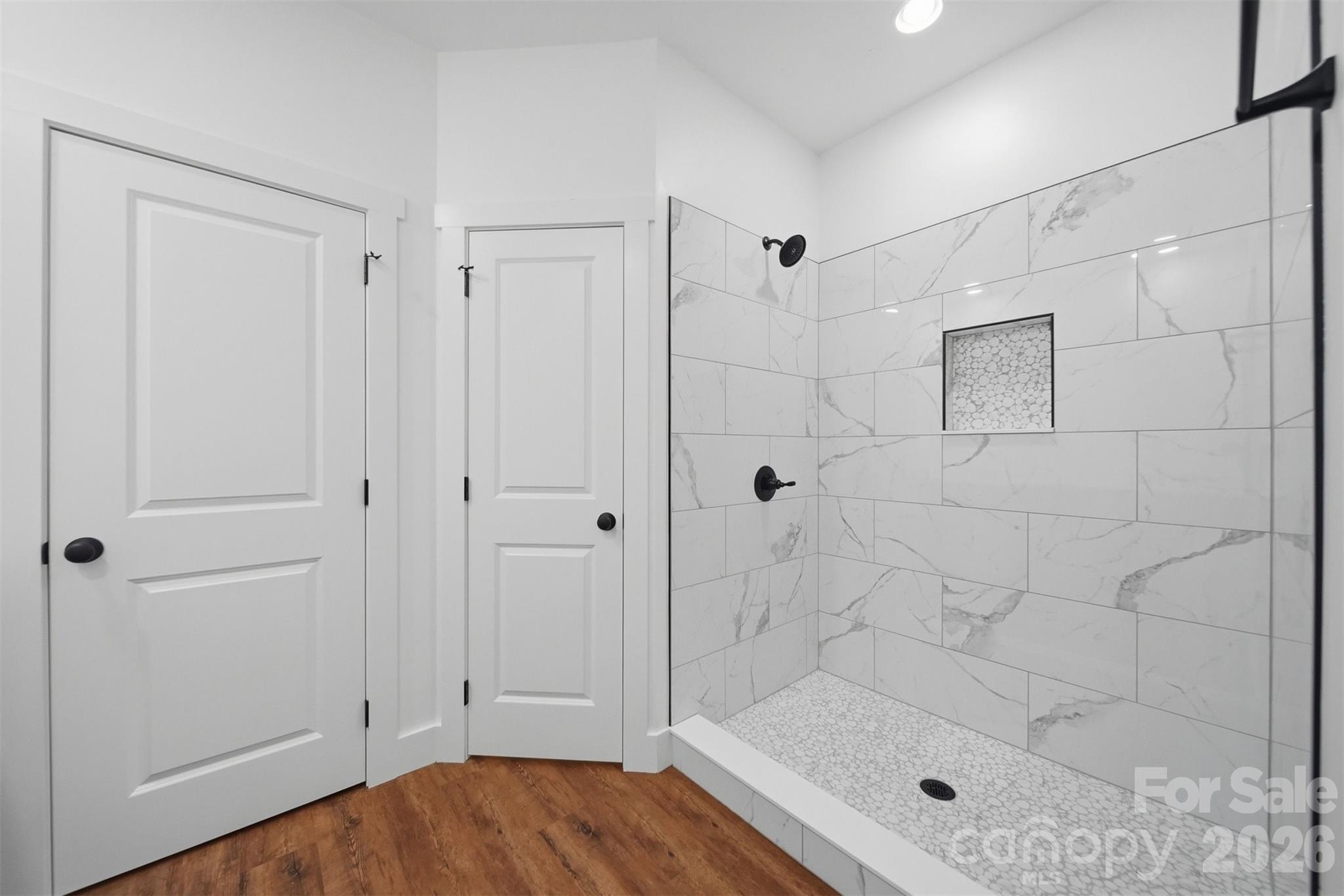 414 Scarlett Oak Court Property Photo 26