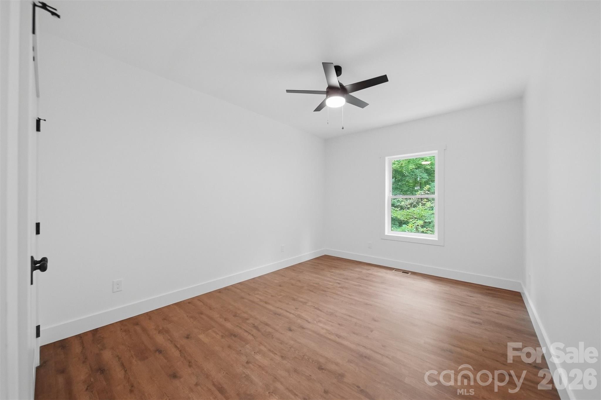 414 Scarlett Oak Court Property Photo 27