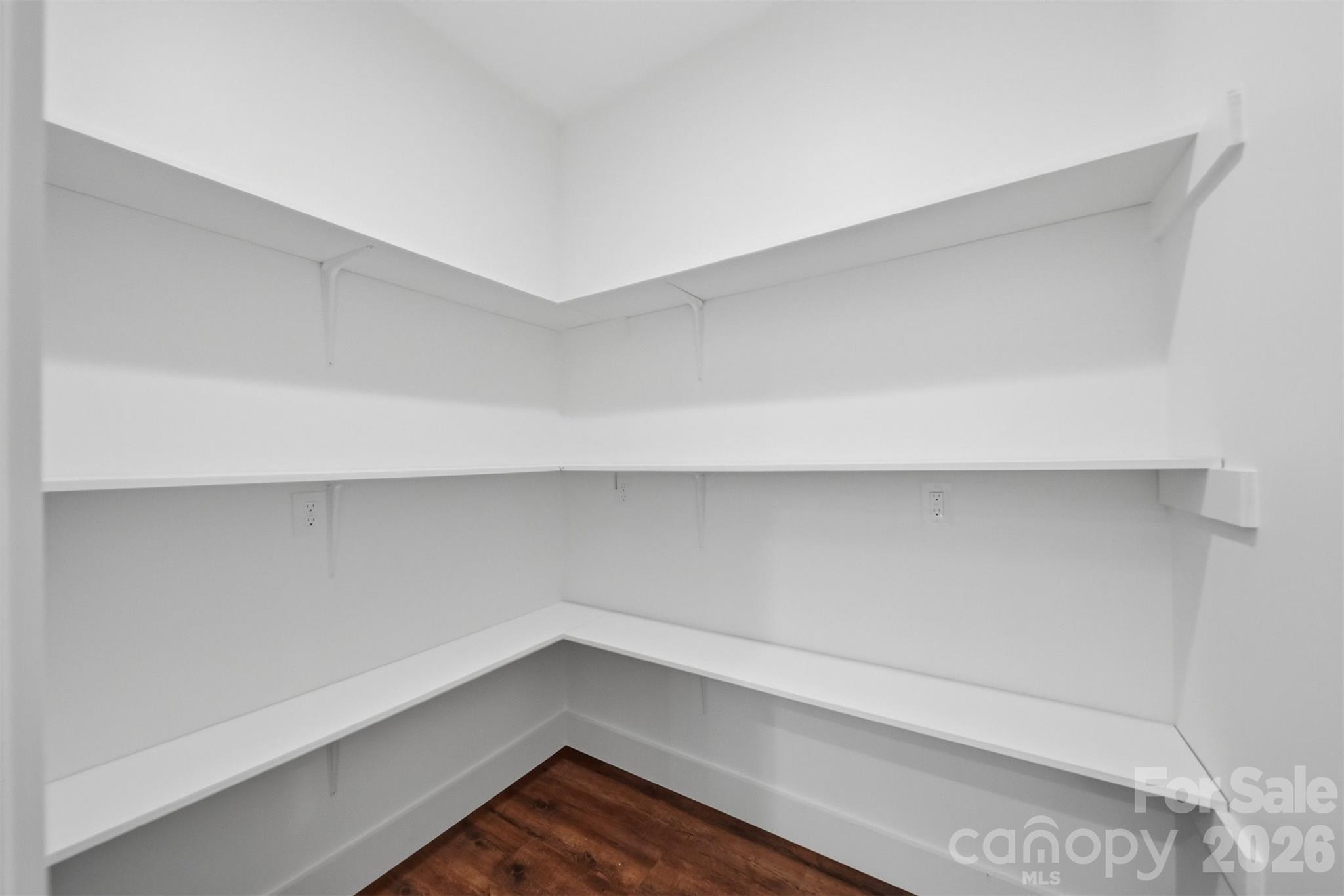 414 Scarlett Oak Court Property Photo 37