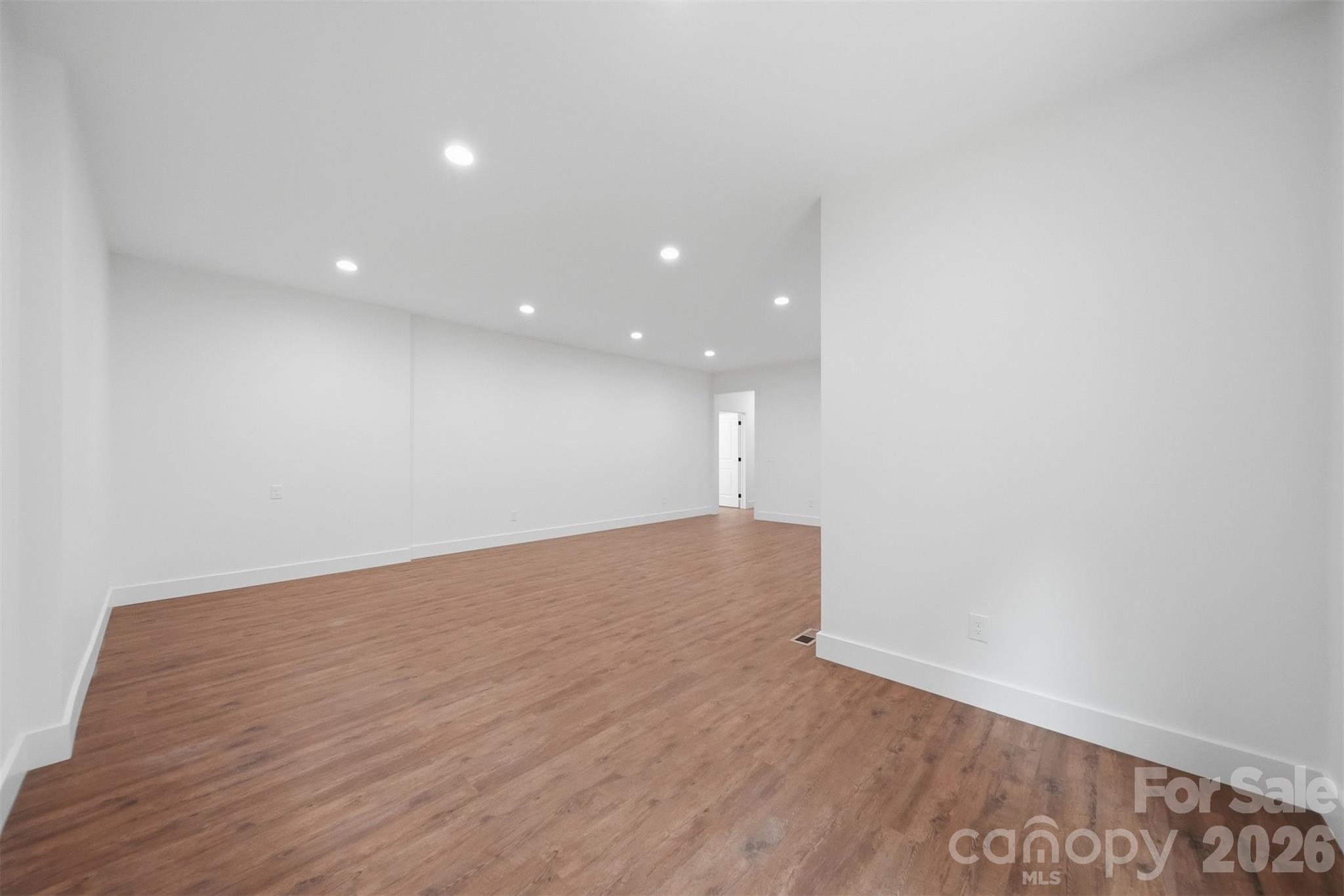 414 Scarlett Oak Court Property Photo 37