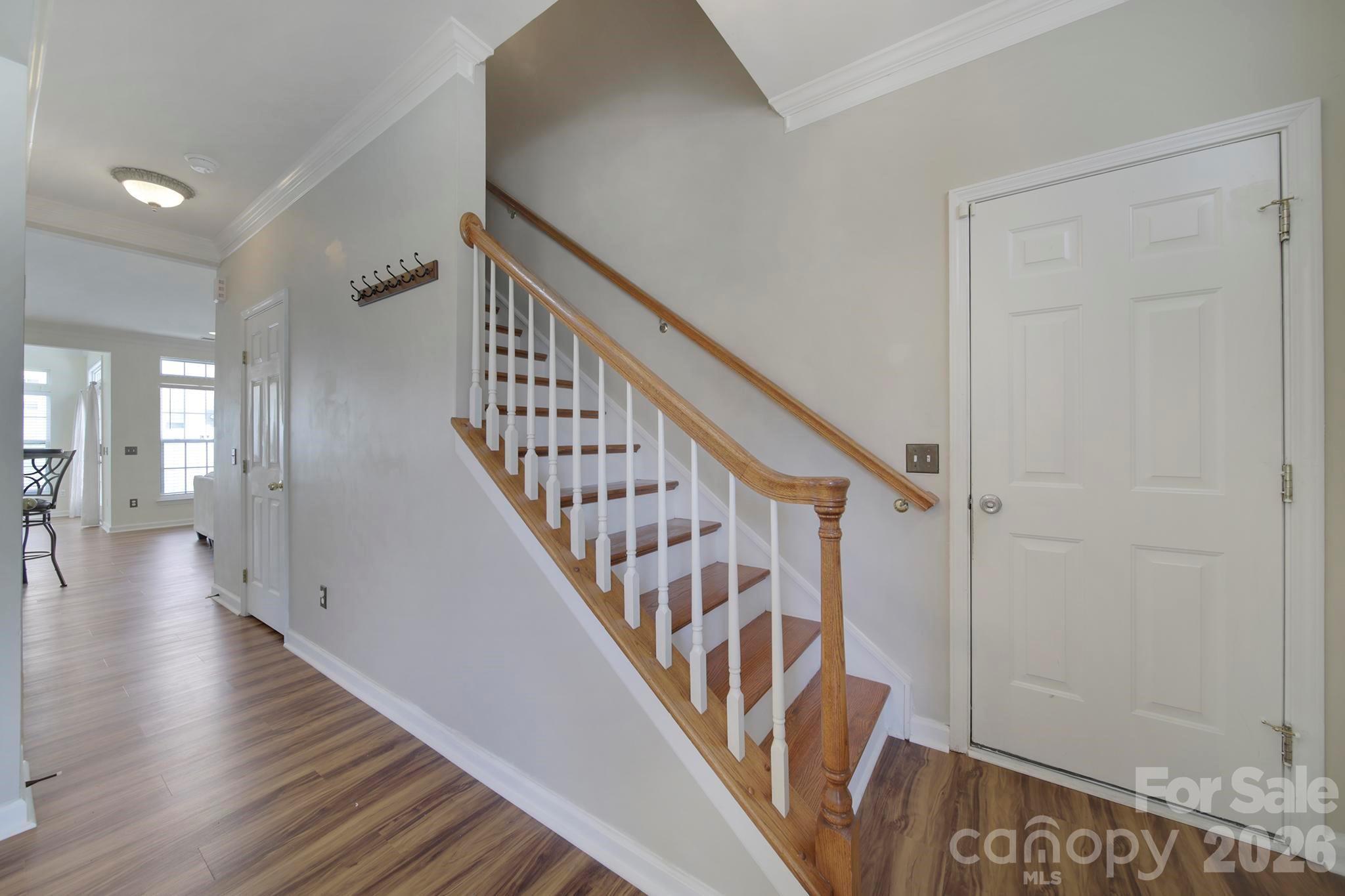 415 Foilage Court Property Photo 8
