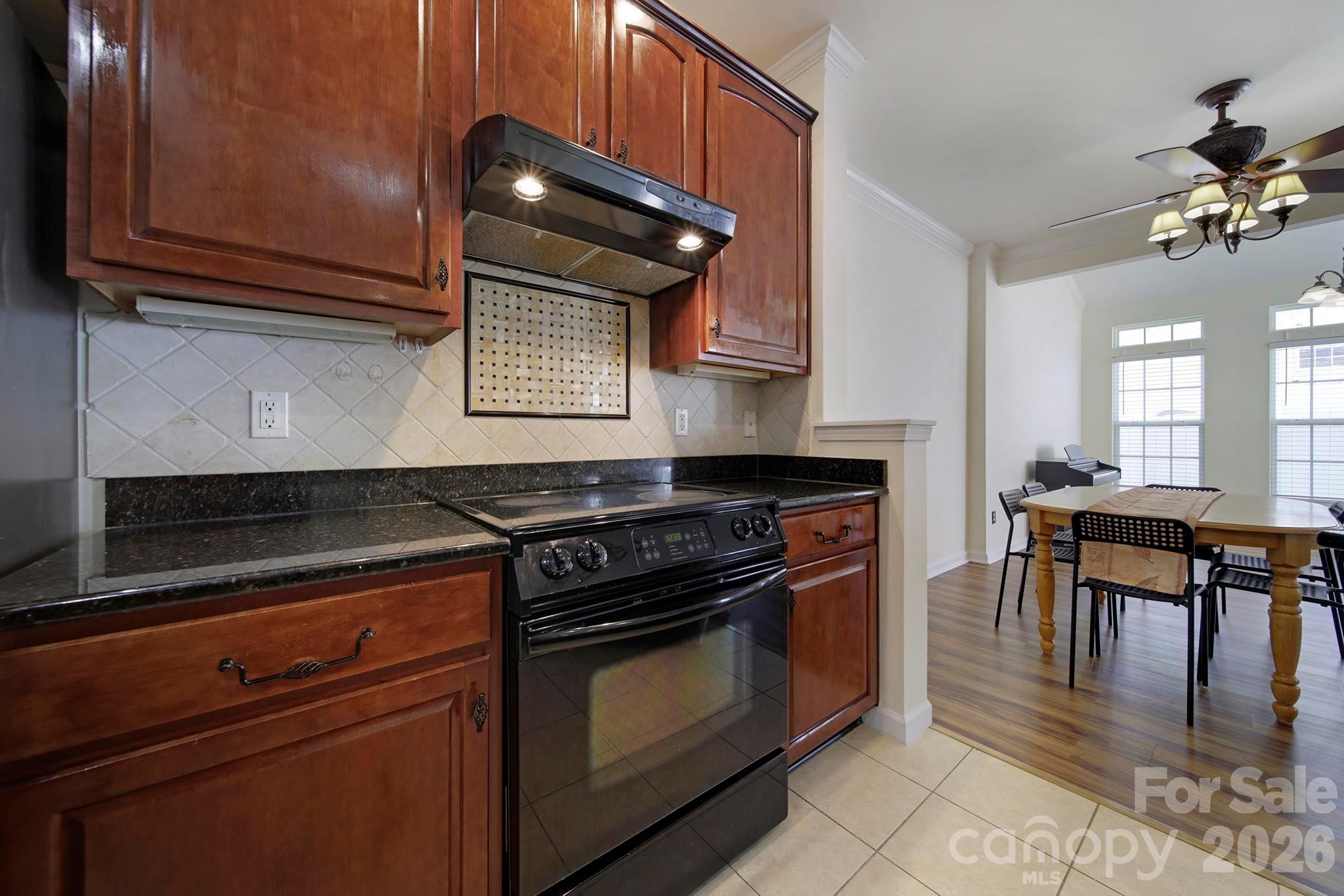 415 Foilage Court Property Photo 12
