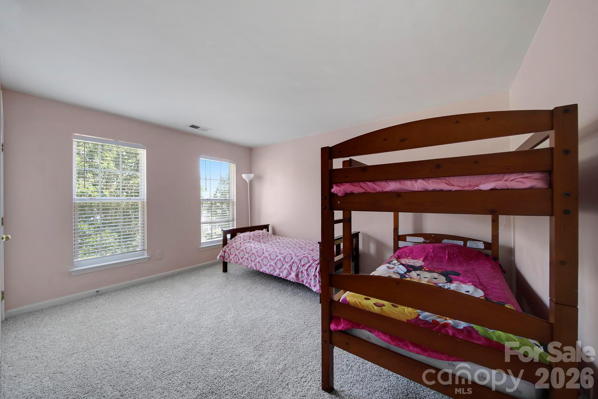 415 Foilage Court Property Photo 30