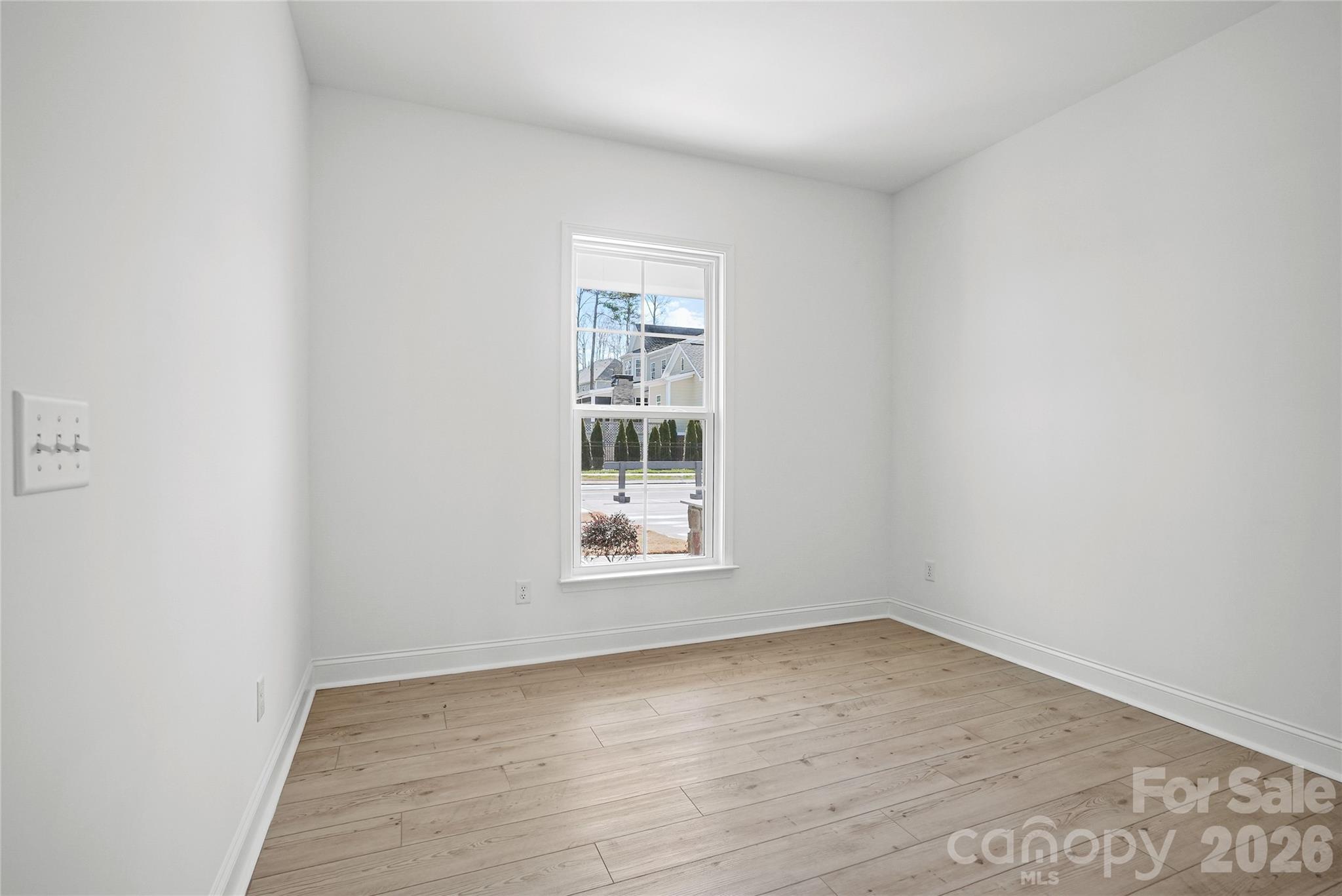 1011 High Bluff Point Property Photo 5