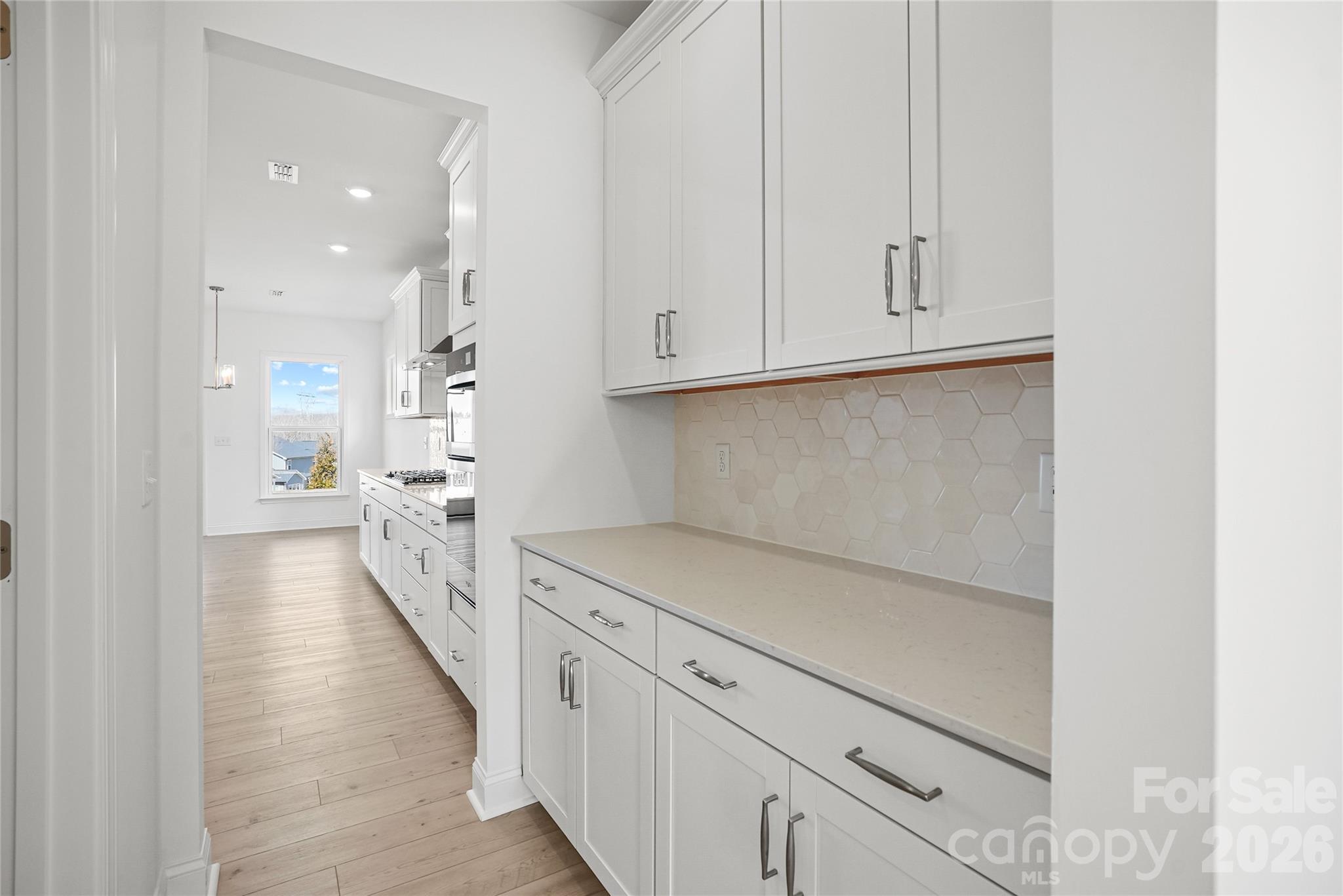 1011 High Bluff Point Property Photo 14