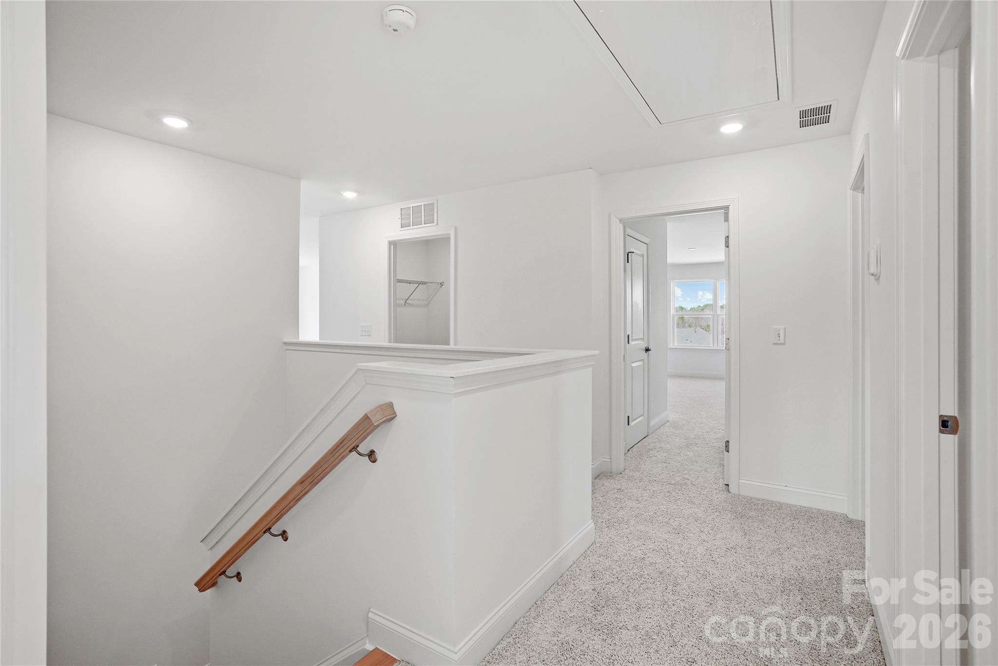 1011 High Bluff Point Property Photo 15