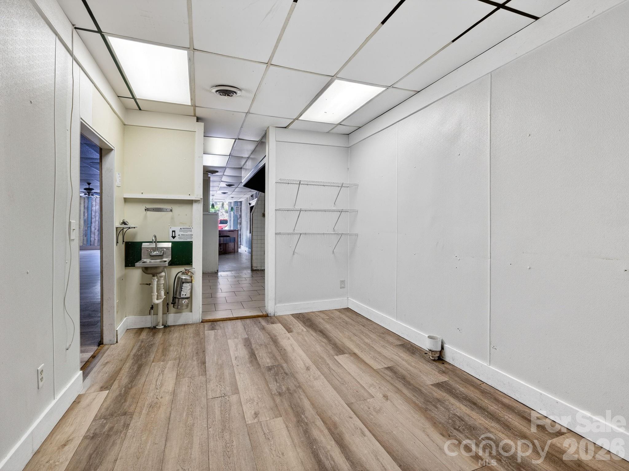 82 N Trade Street Property Photo 19