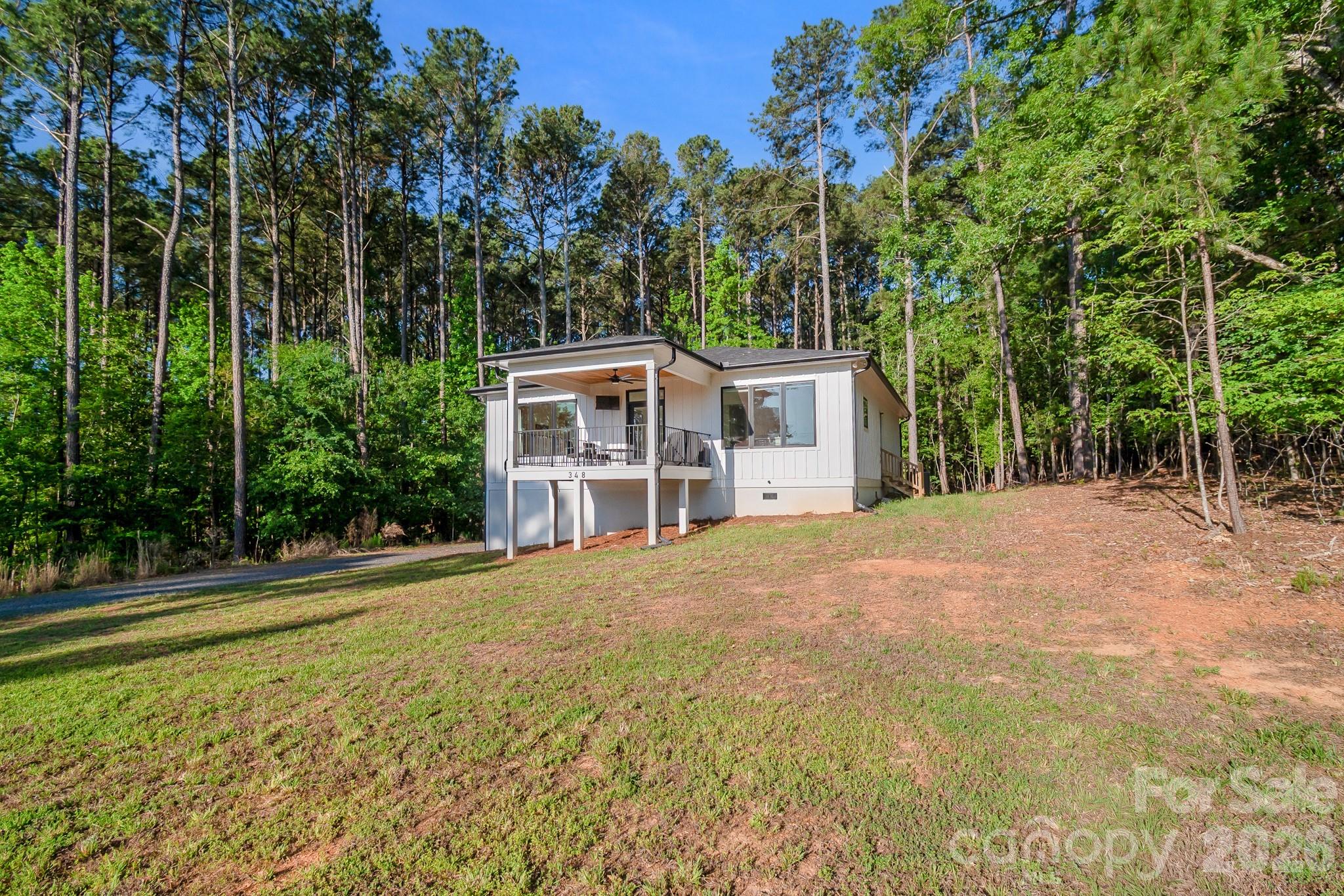 348 Alberta Drive Property Photo 2