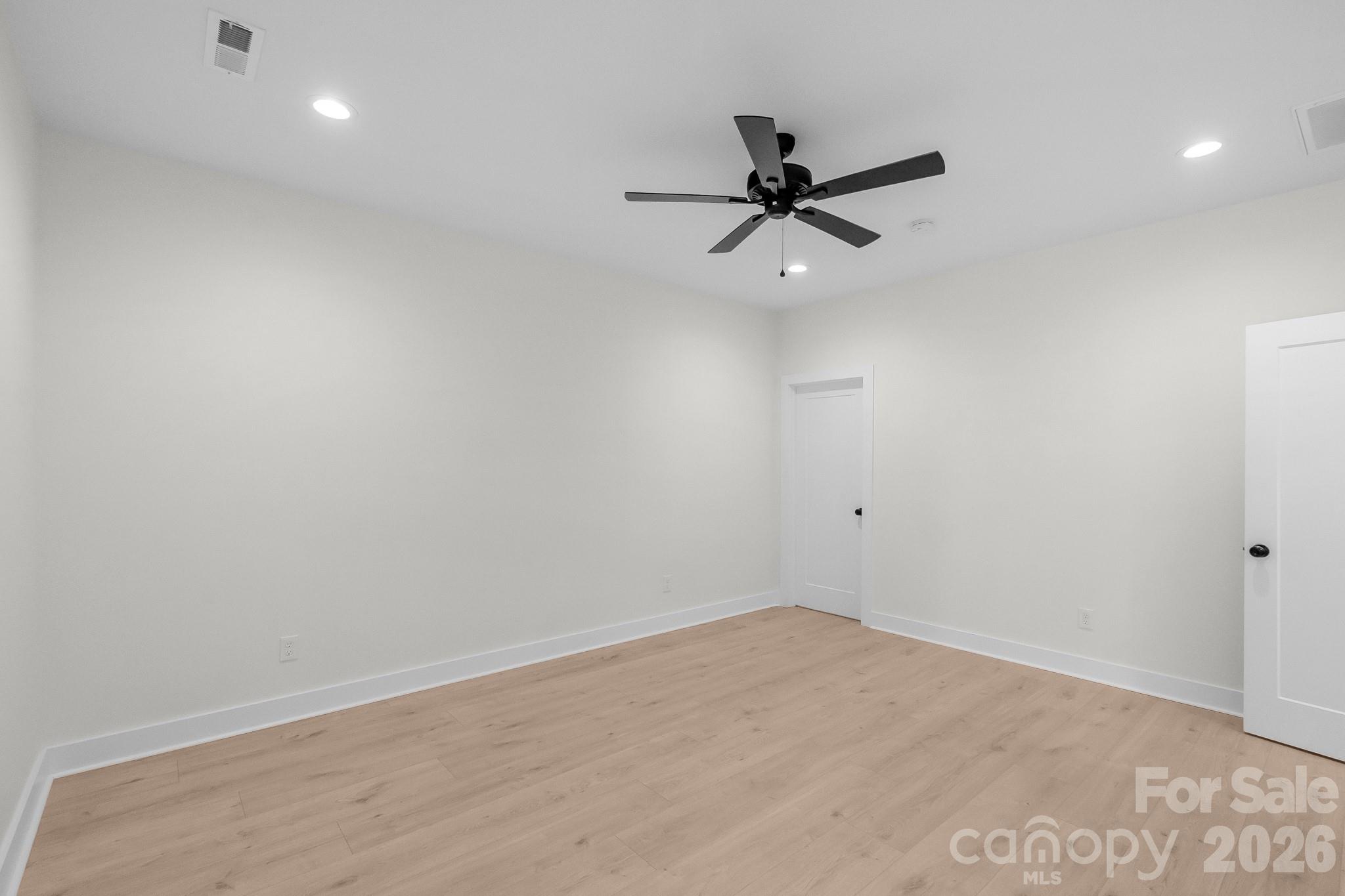348 Alberta Drive Property Photo 22