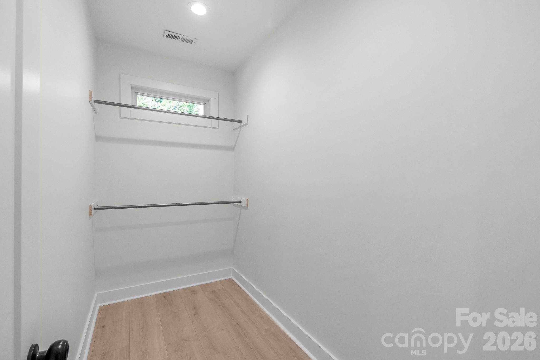 348 Alberta Drive Property Photo 25