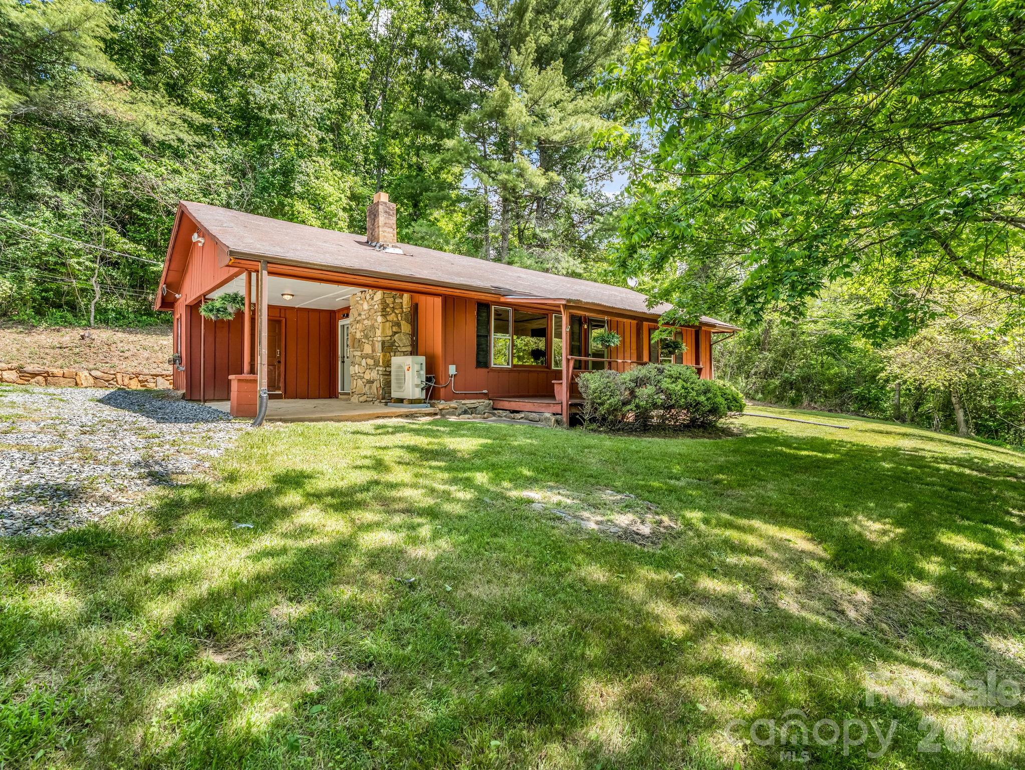 1395 Tillery Branch Road Property Photo 2