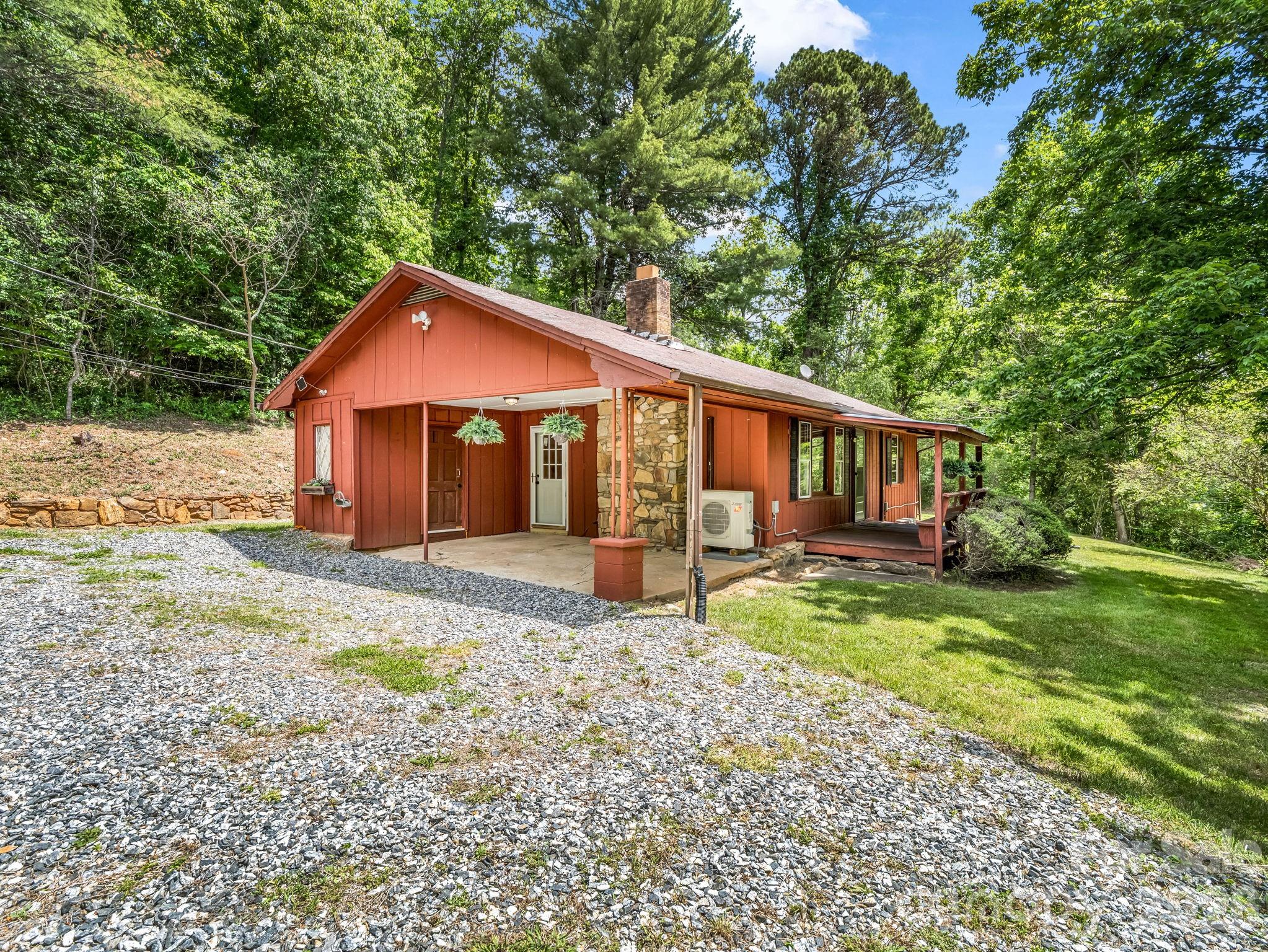1395 Tillery Branch Road Property Photo 4