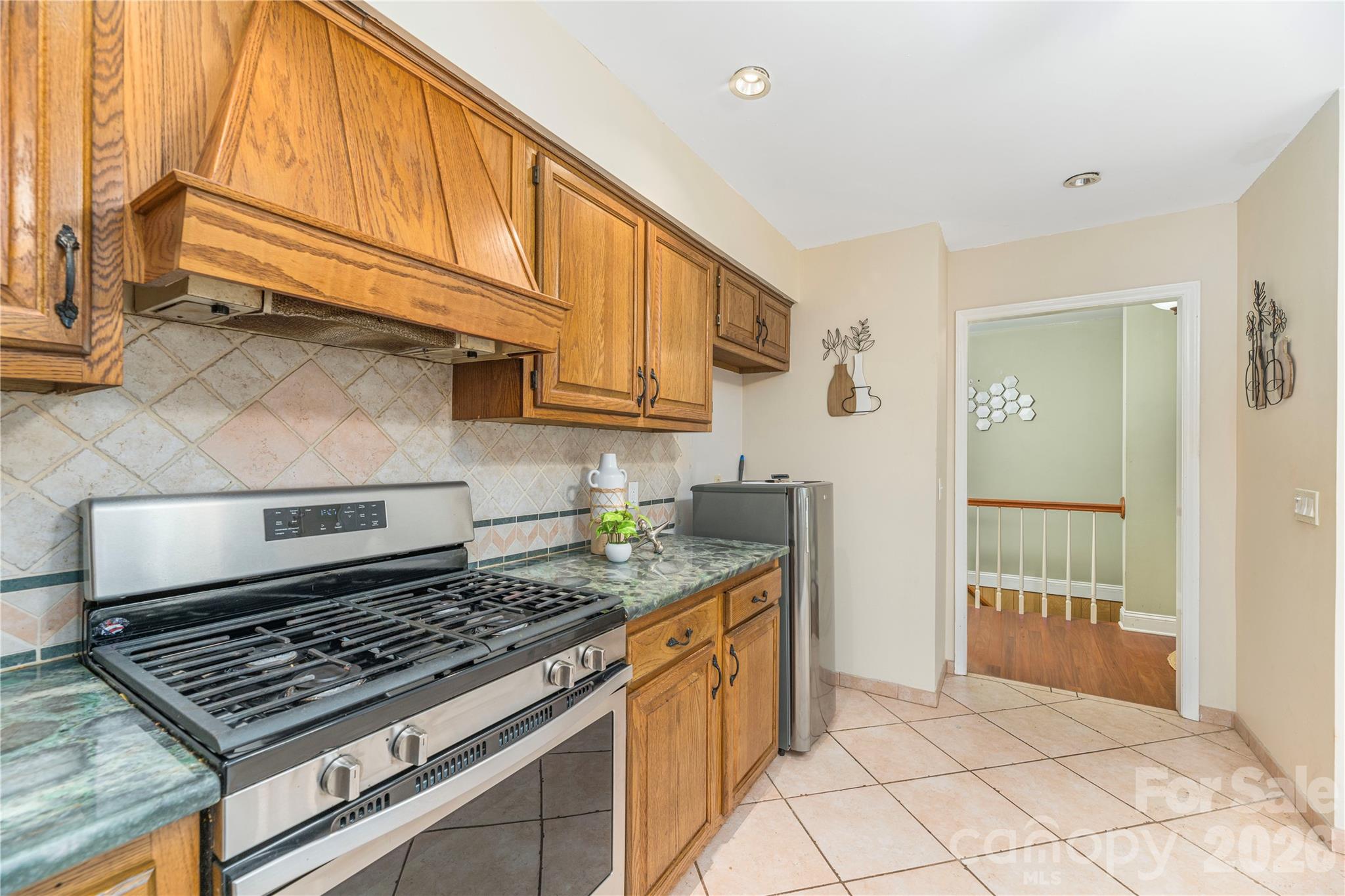 446 Deerhaven Lane Property Photo 15