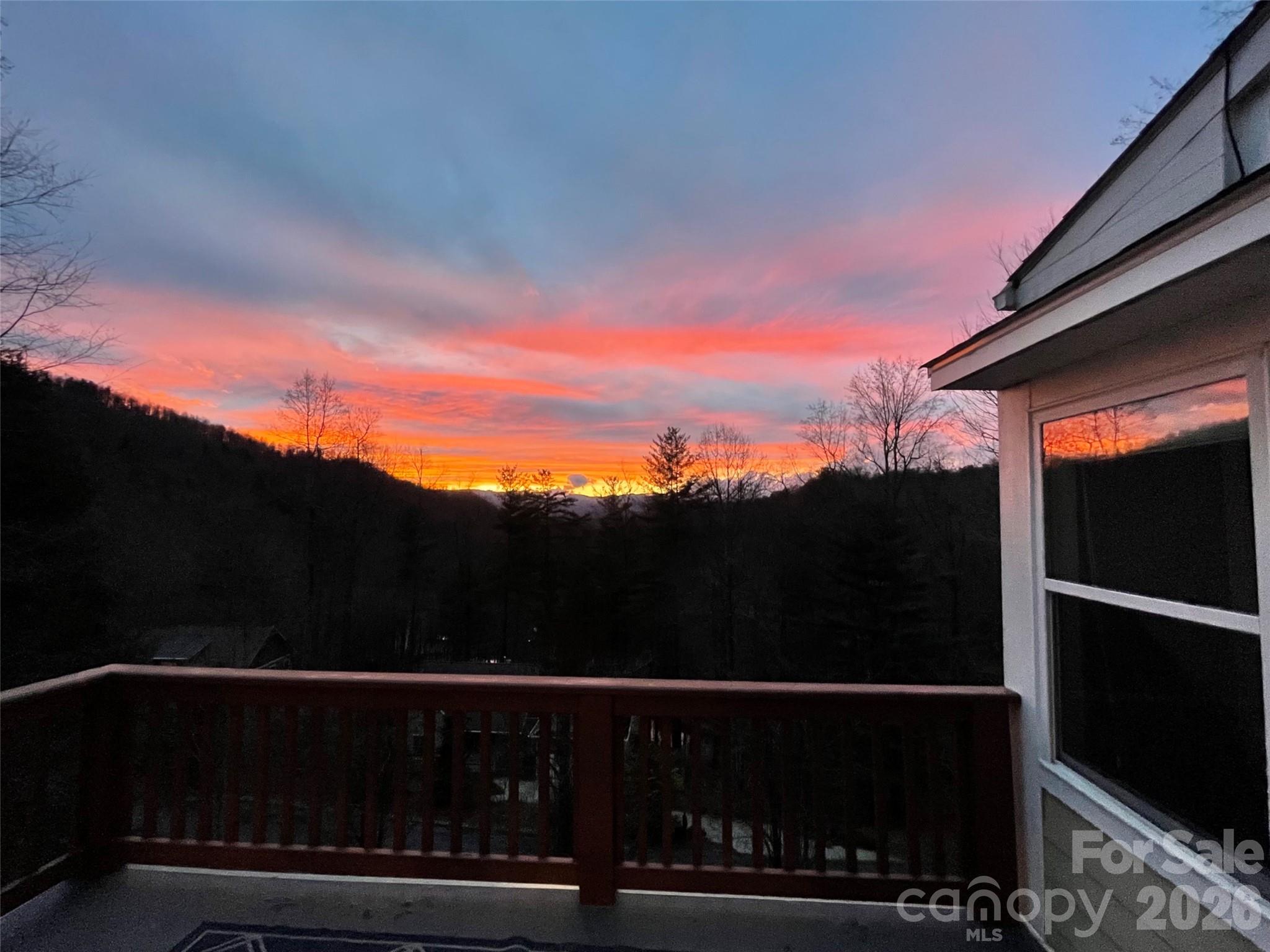 115 Flameleaf Lane Property Photo 2