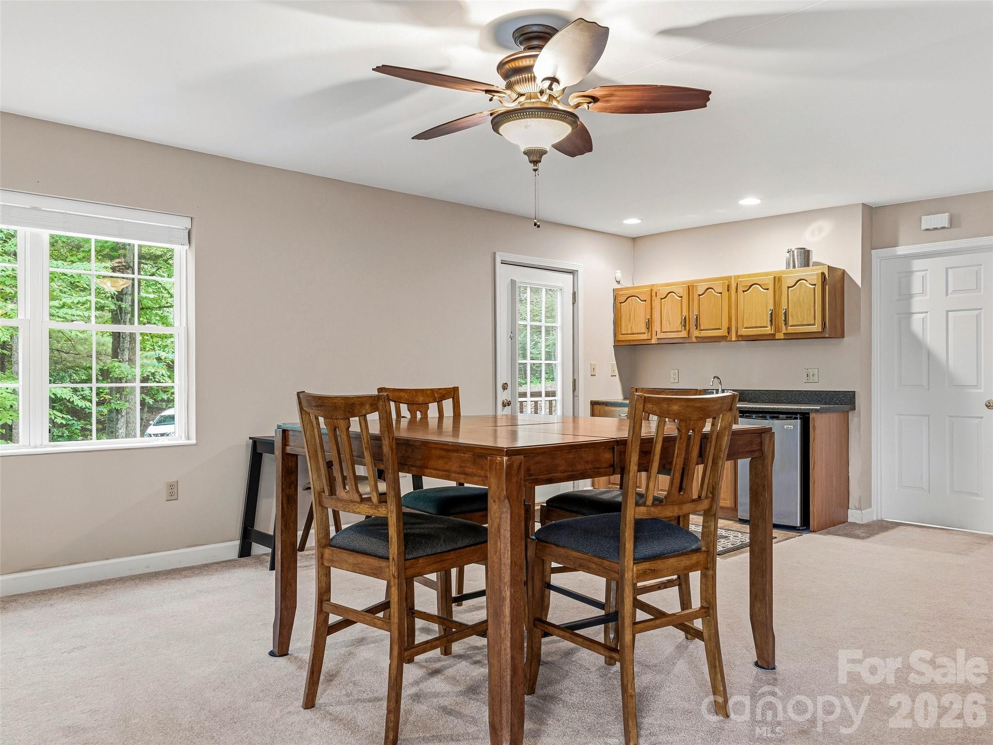 115 Flameleaf Lane Property Photo 33