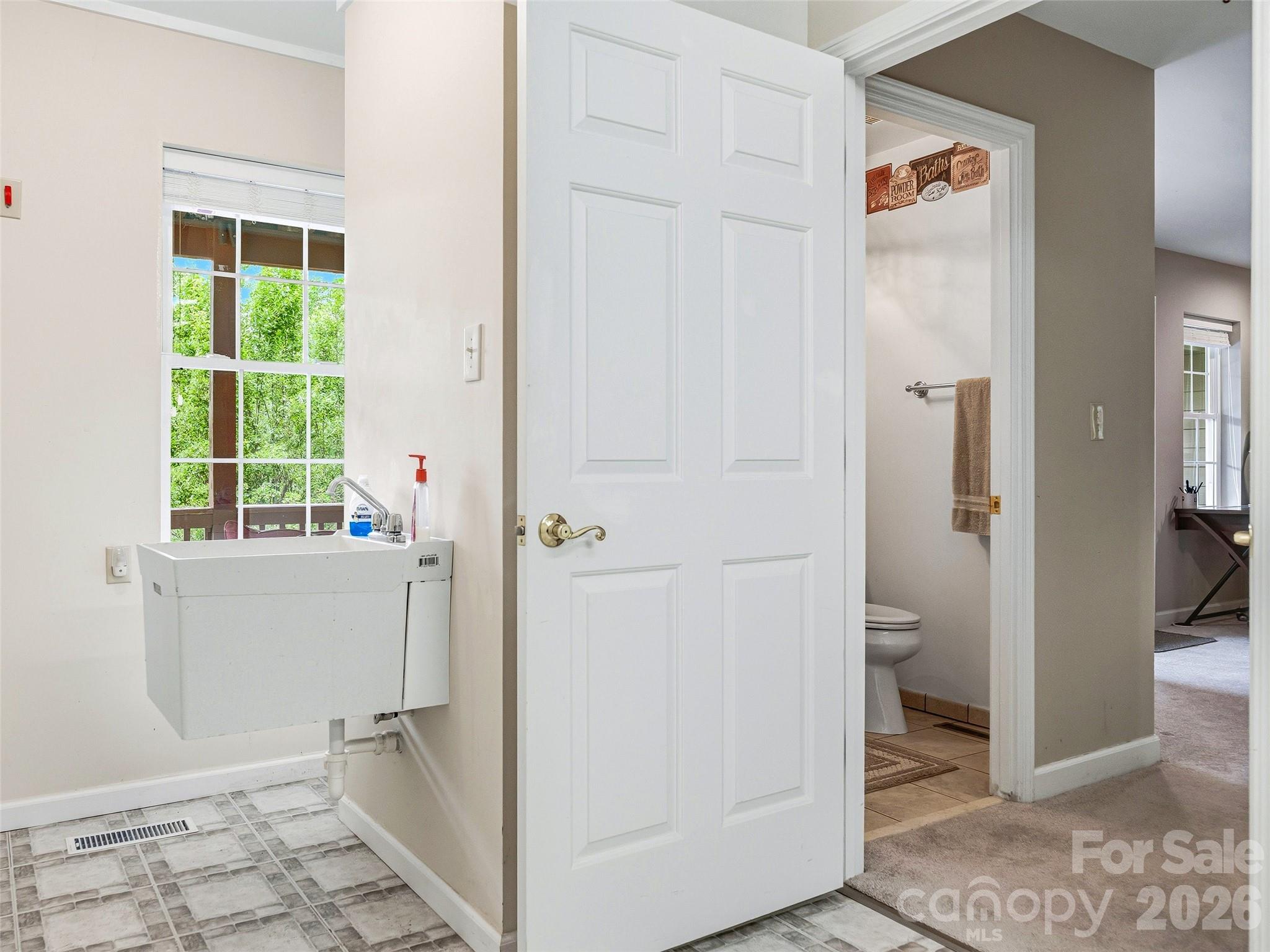 115 Flameleaf Lane Property Photo 40
