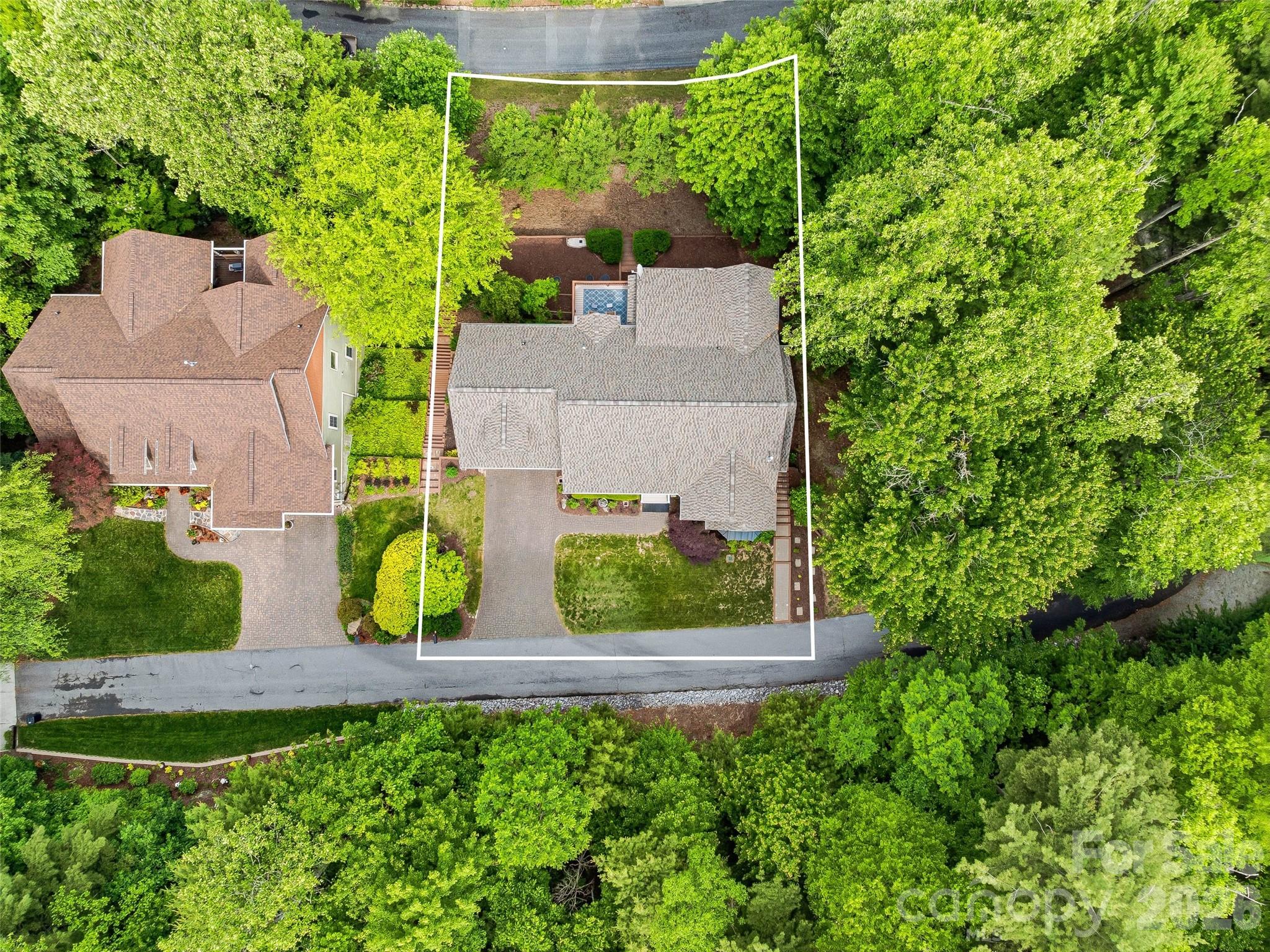 115 Flameleaf Lane Property Photo 47
