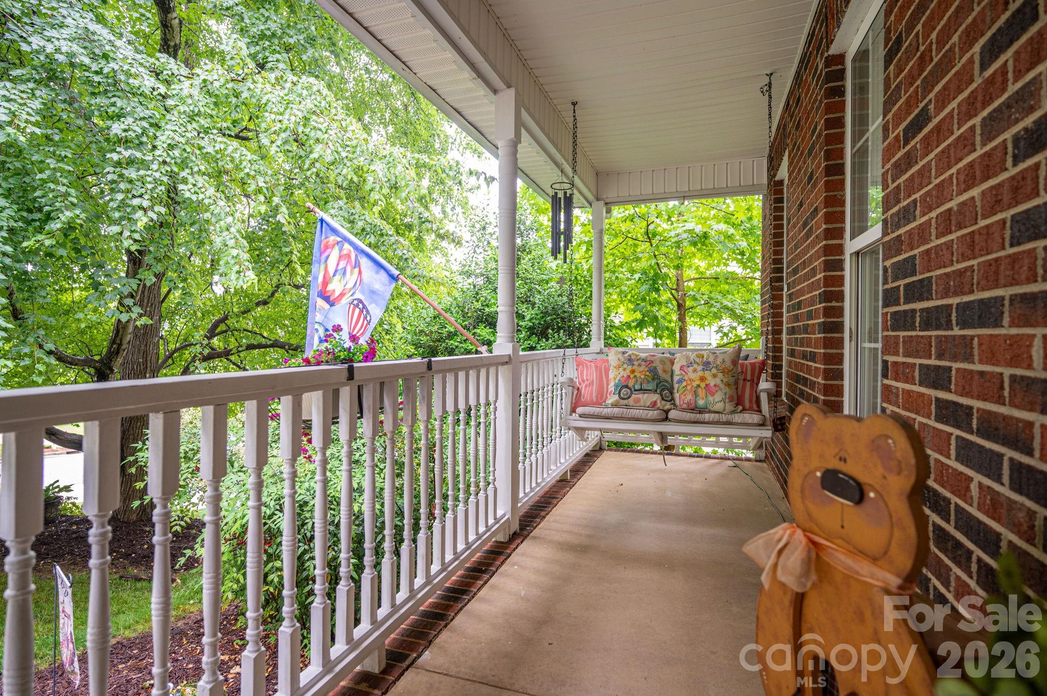 1228 Plantation Trail Property Photo 5
