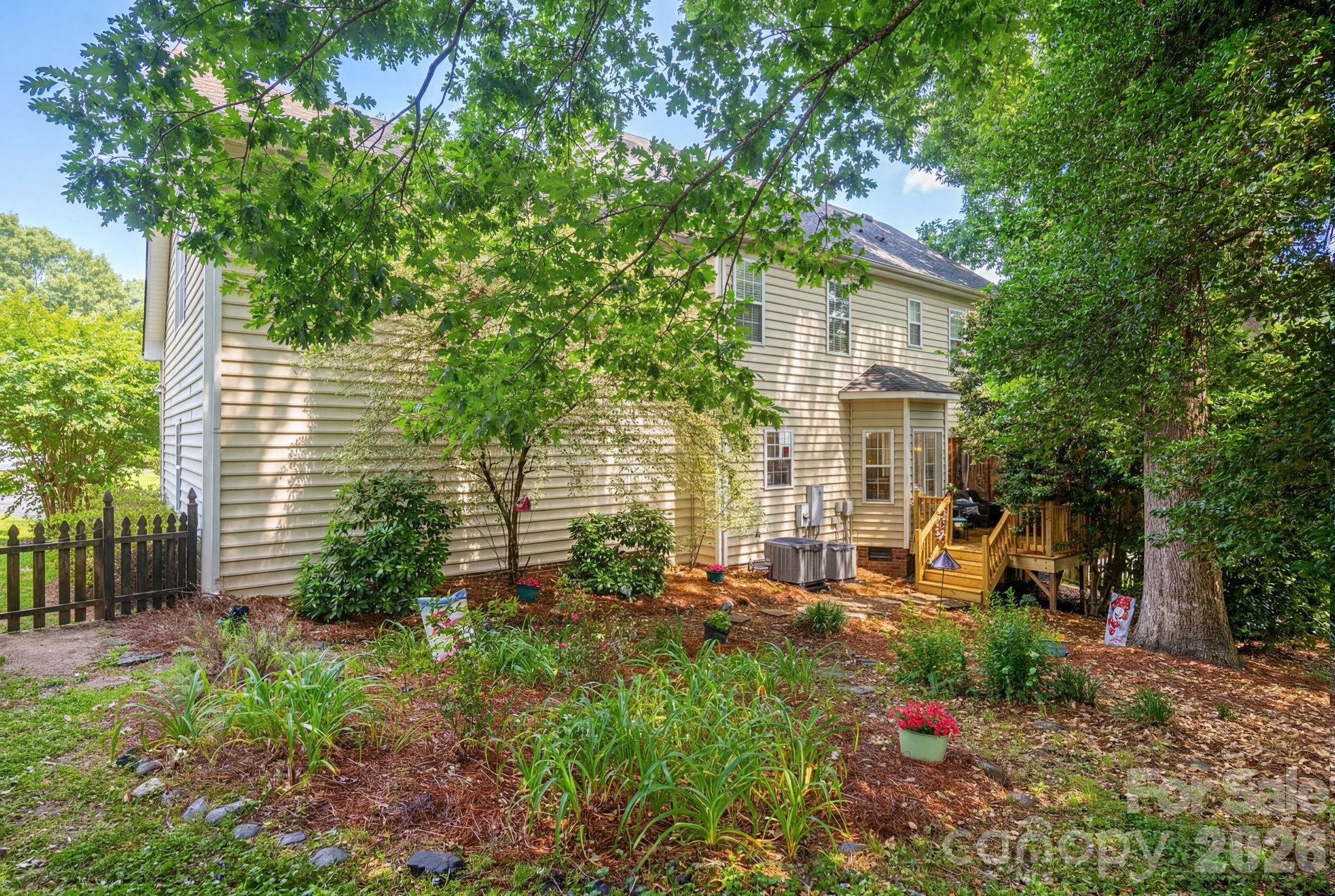 1228 Plantation Trail Property Photo 29