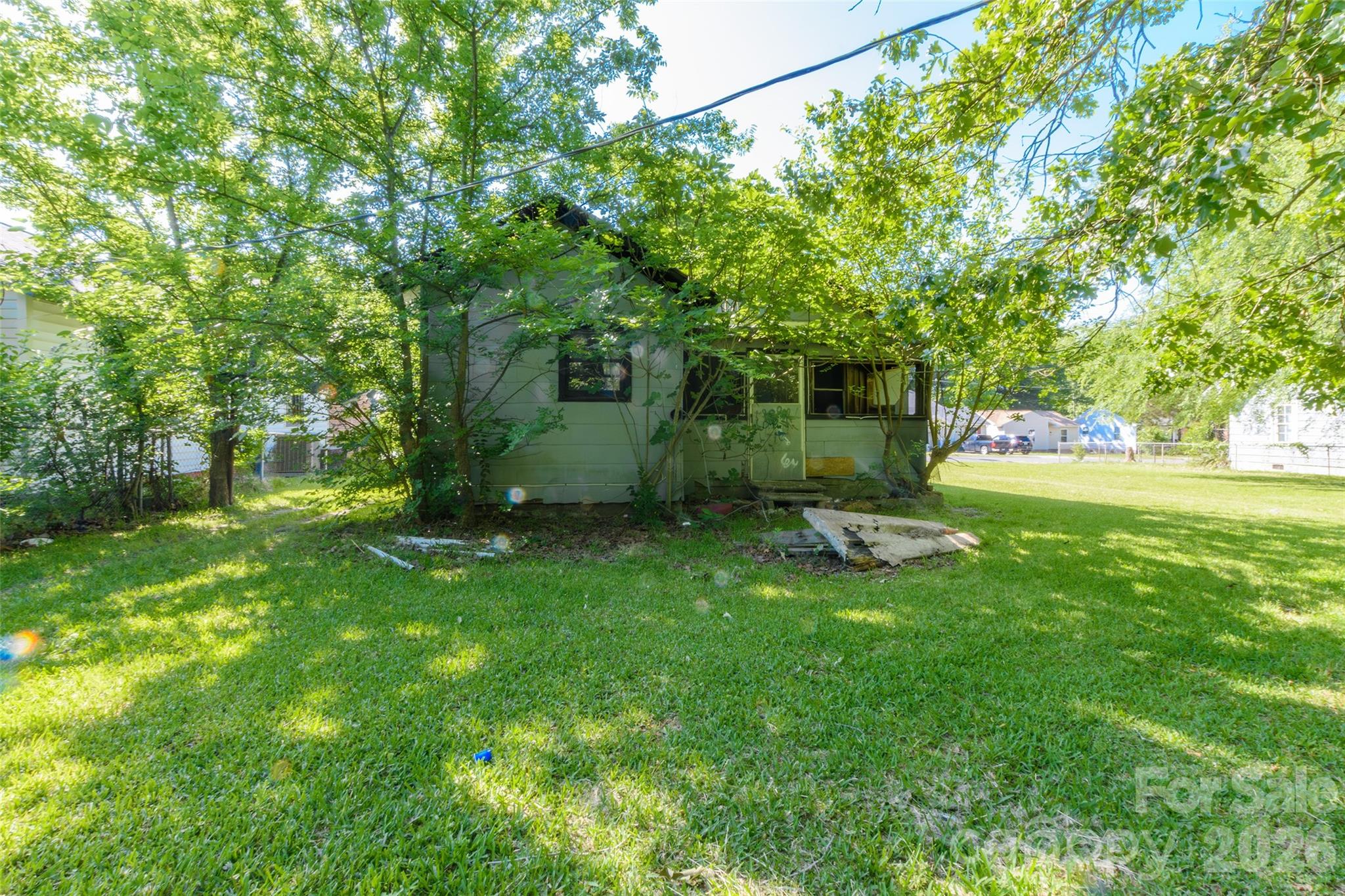 752 Carolina Avenue Property Photo 5