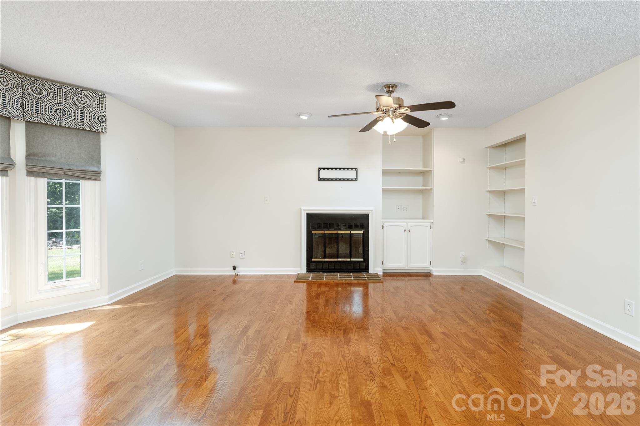568 Wood Hollow Road Property Photo 19
