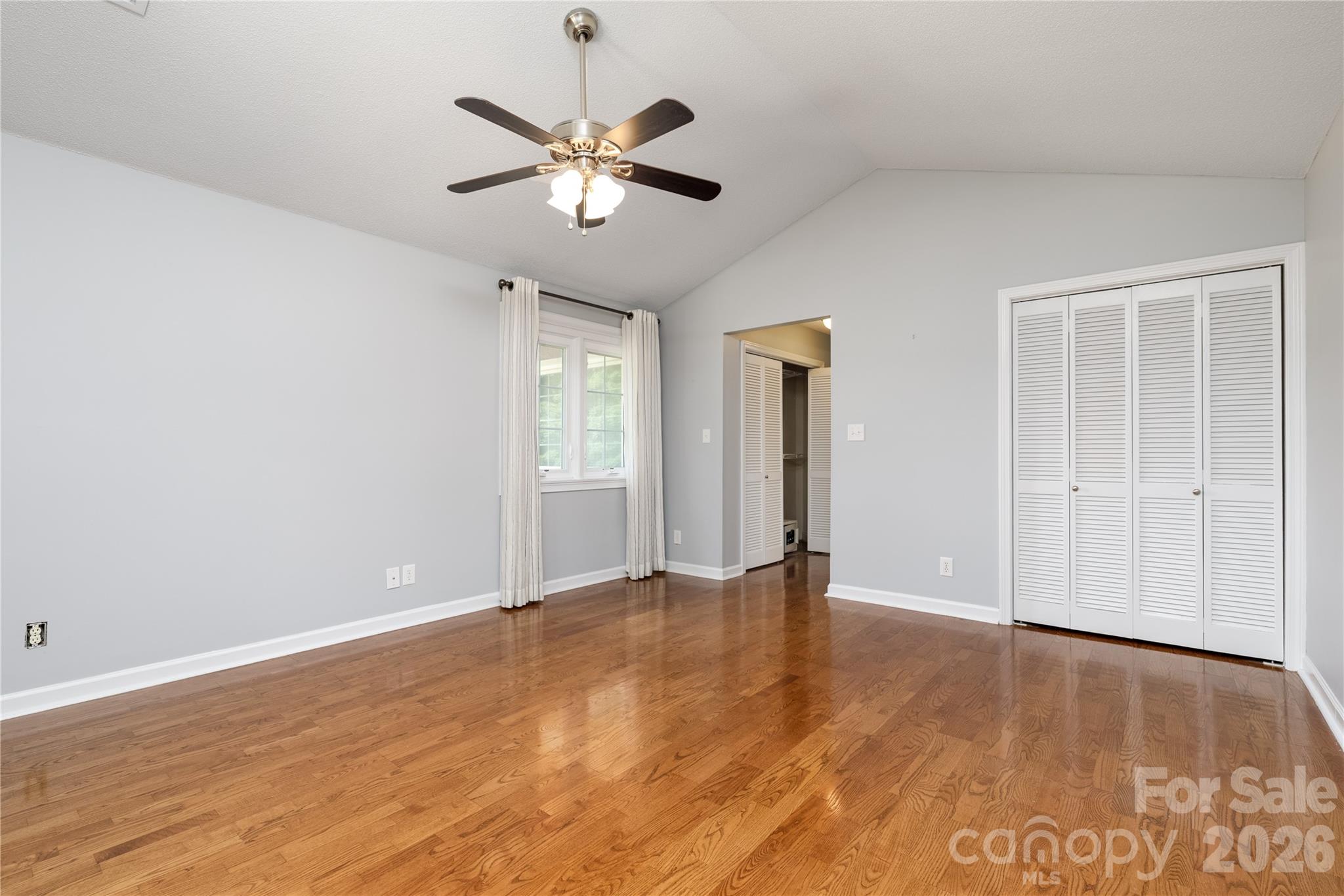568 Wood Hollow Road Property Photo 25