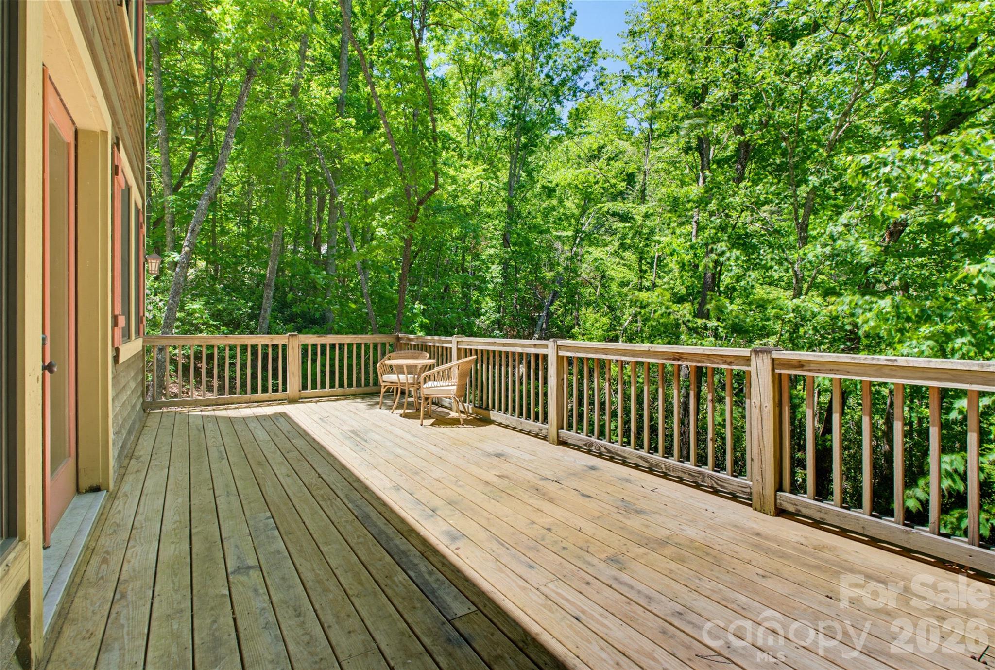 65 Whispering Falls Court Property Photo 18